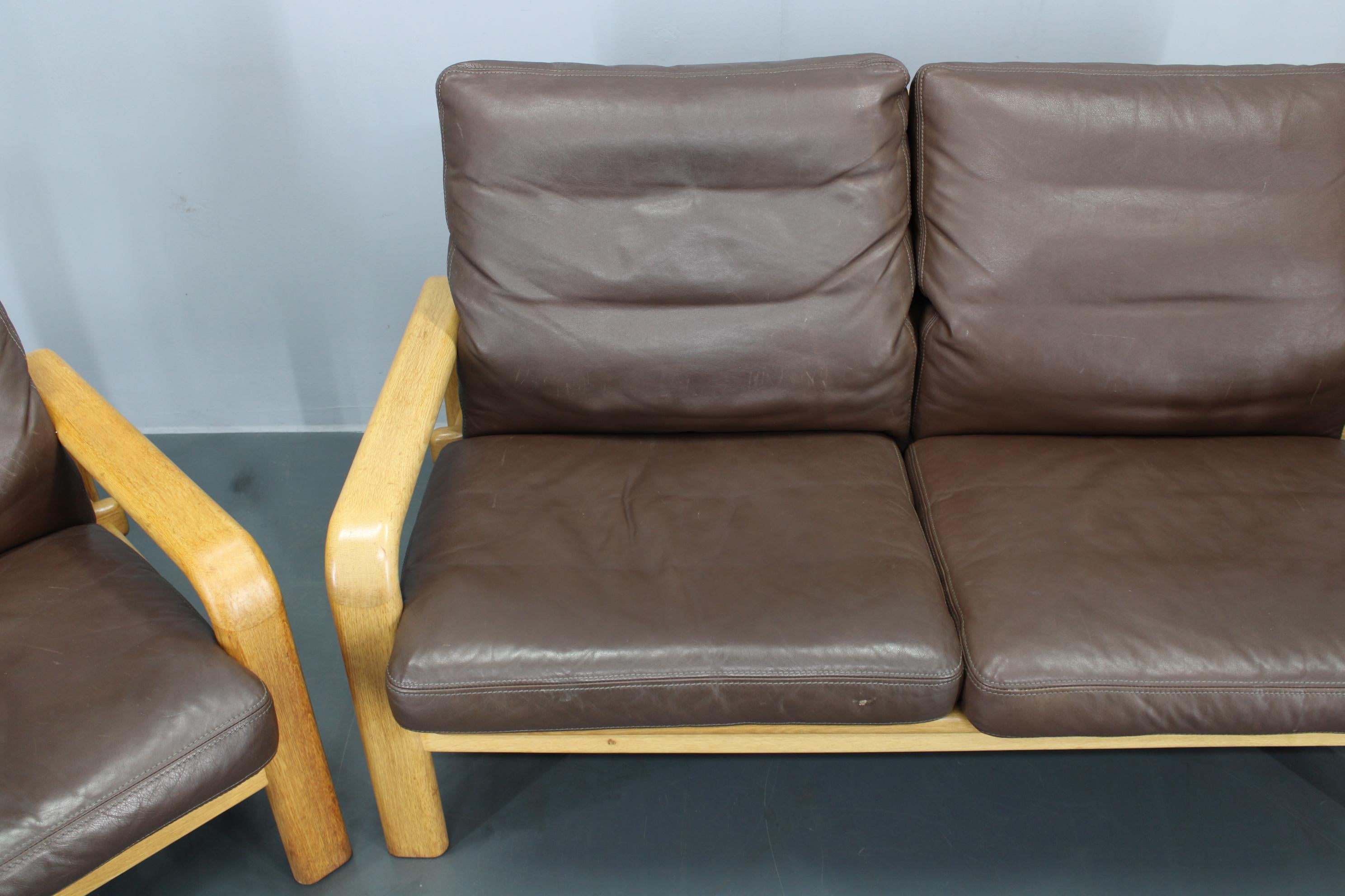 1970s L. Olsen & Søn Oak and Leather Living Room Set, Denmark For Sale 7