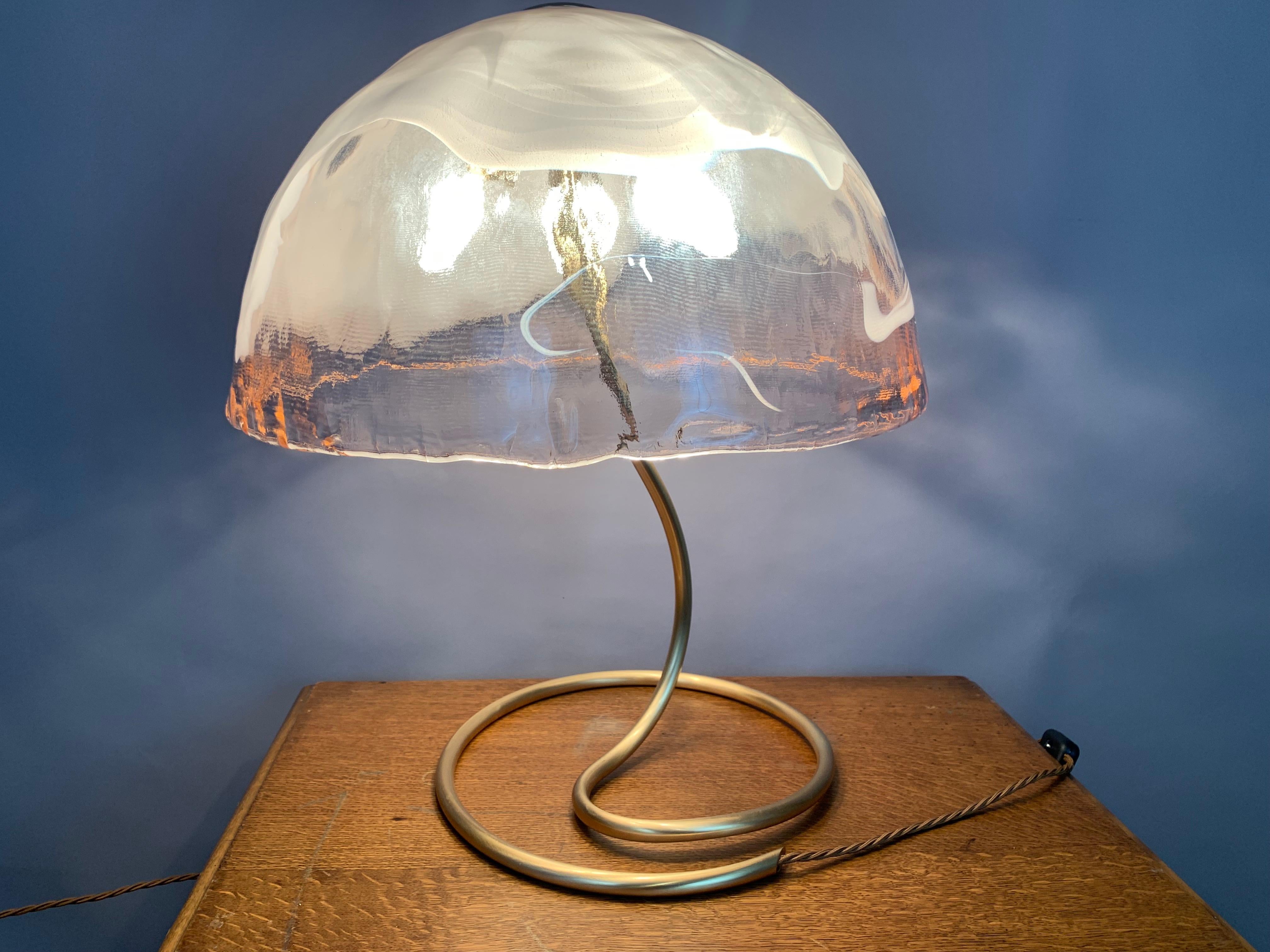 1970s La Murrina Murano Glass Mushroom Table Lamp with a Brass Flexible Base In Good Condition In London, GB