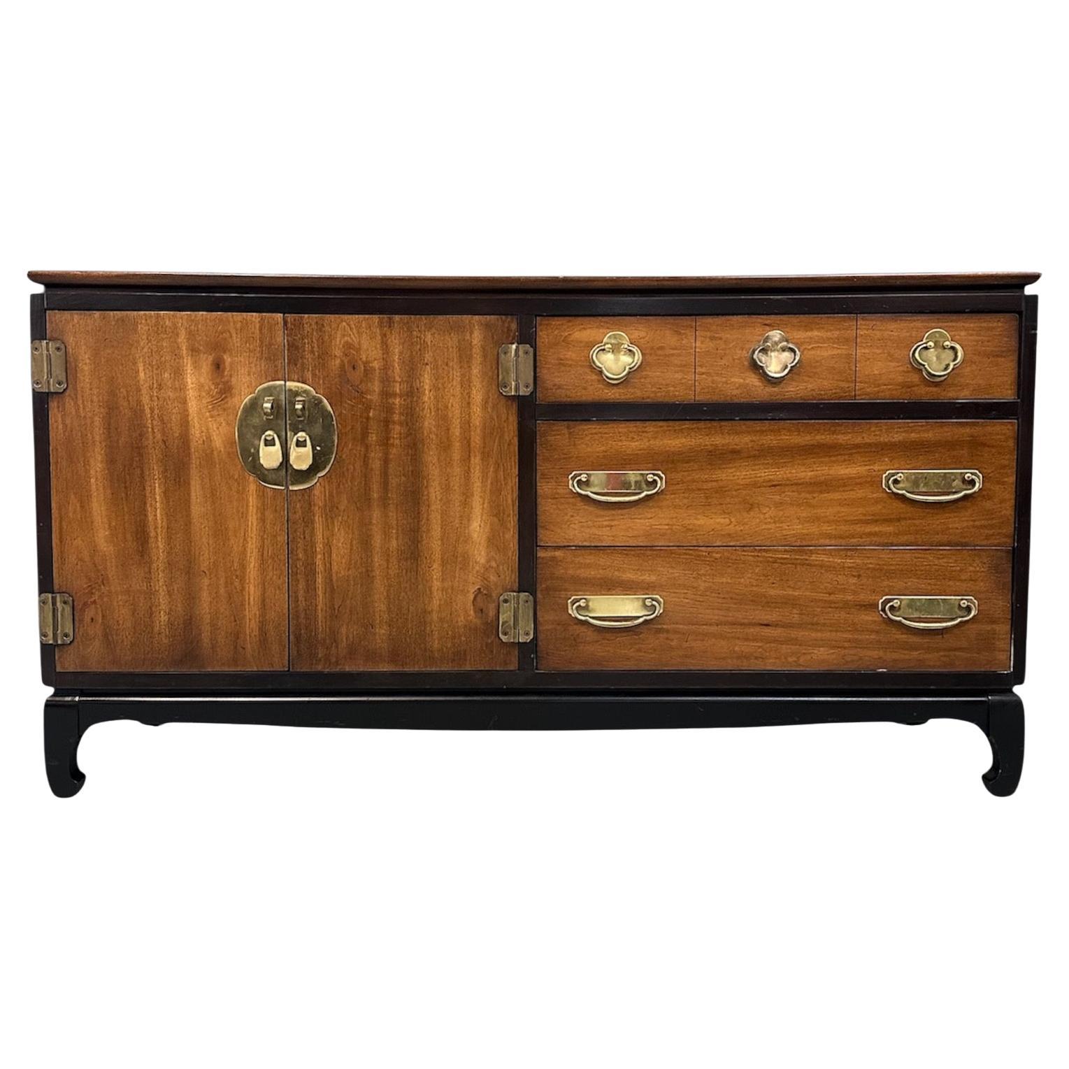 1970er Lane's Asiatisch Inspirierte Anrichte Mid Century