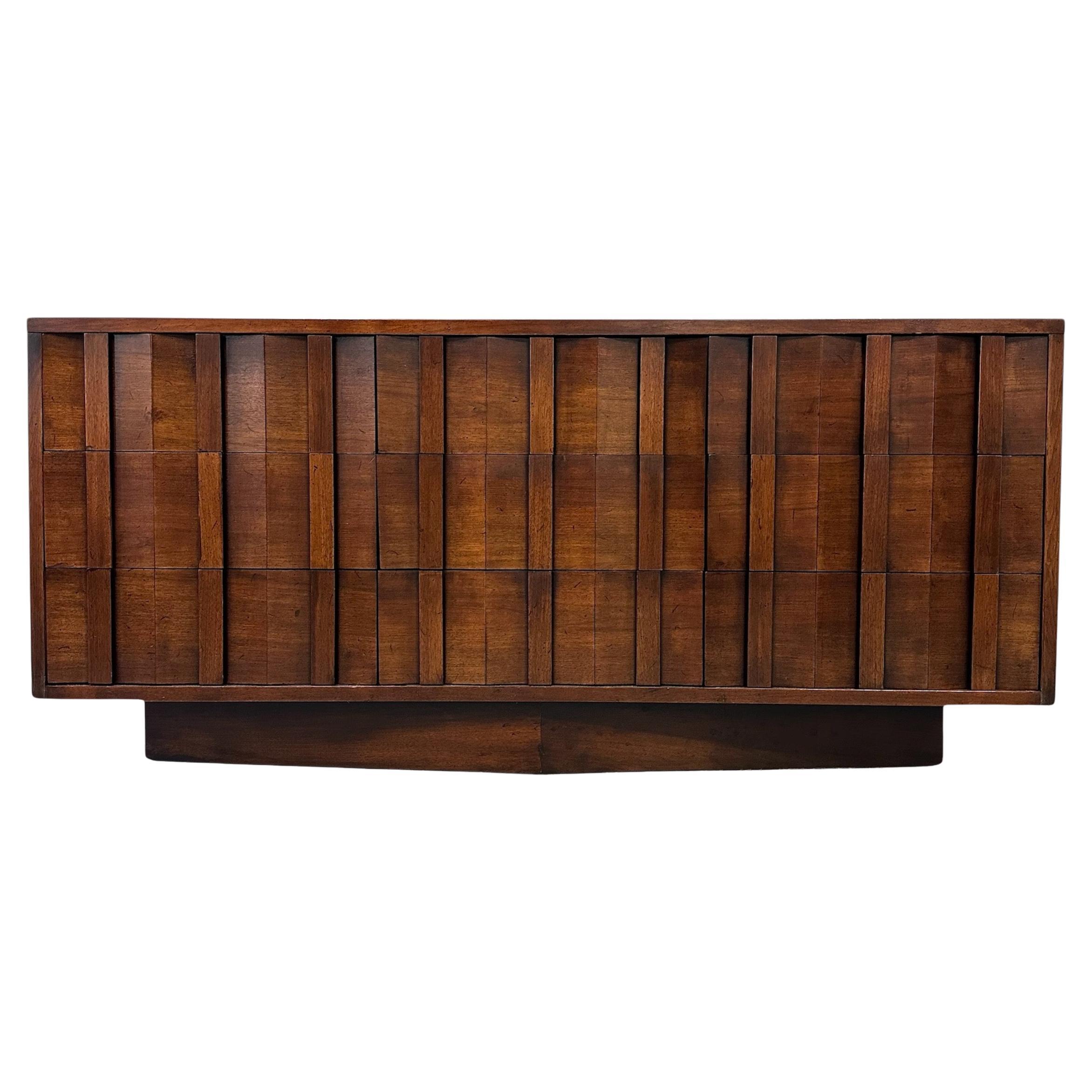 How do I identify an antique dresser?