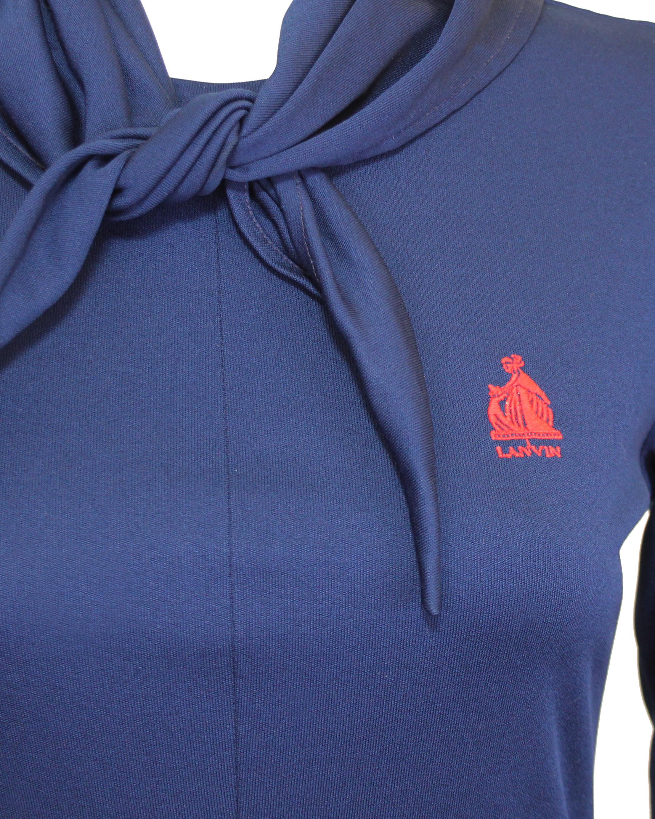 Robe de sport Lanvin en tricot poly avec foulard assorti, années 1970 Bon état - En vente à Toronto, Ontario
