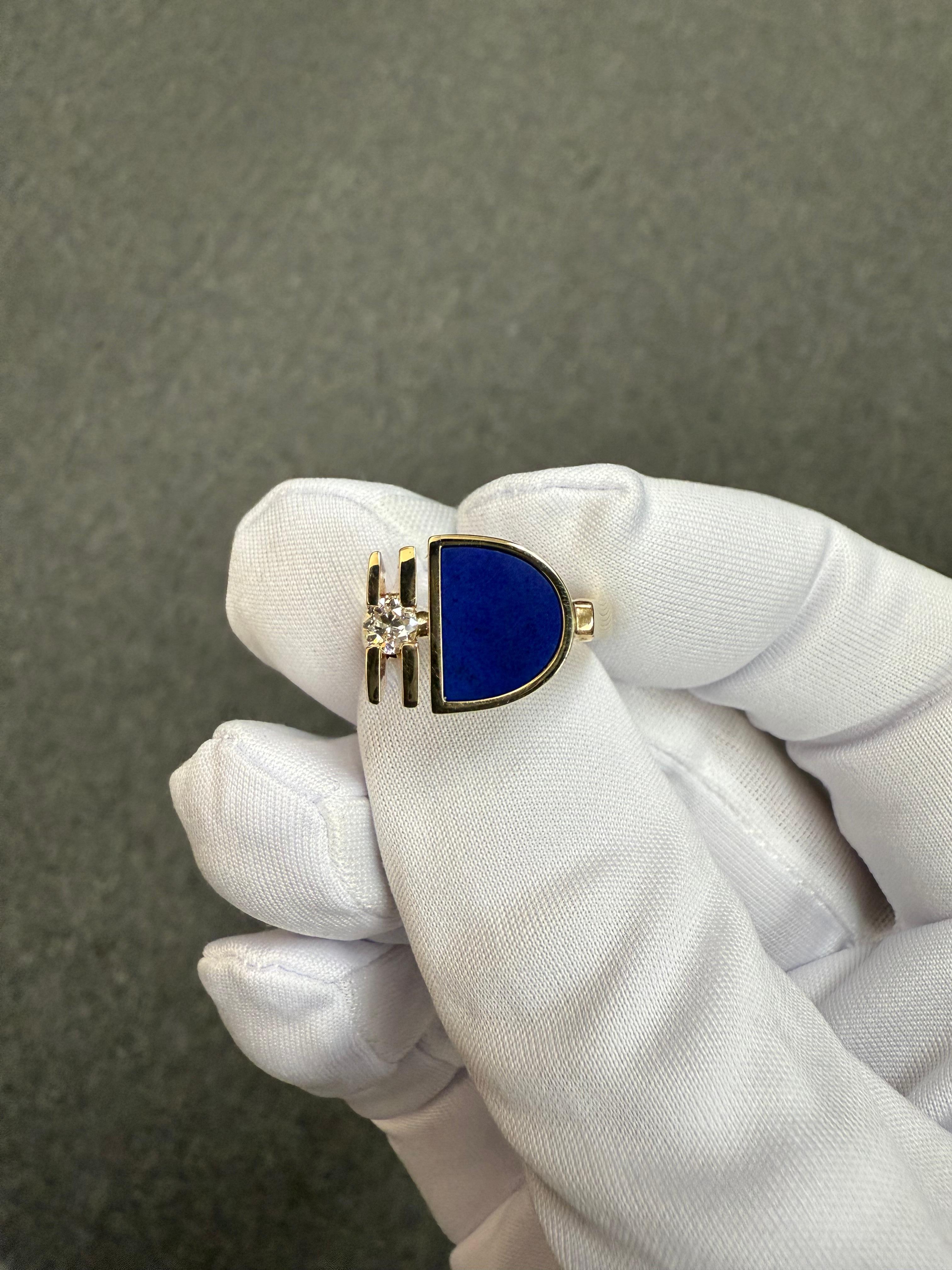1970 Lapis Diamond Hand Crafted 14k Yellow Gold Ring (bague en or jaune 14k) en vente 4