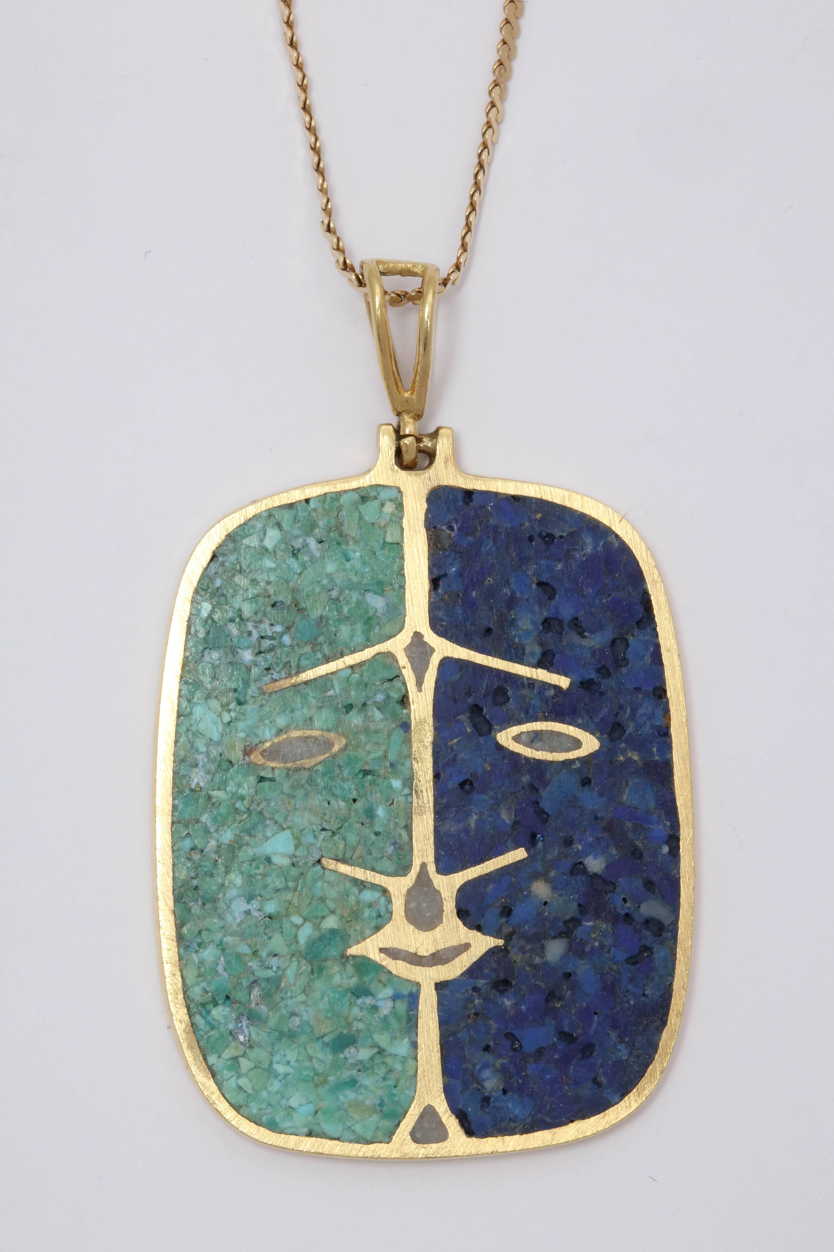 1970s Lapis Lazuli and Malachite with Face Double-Sided Gold Pendant and Chain In Good Condition In New York, NY