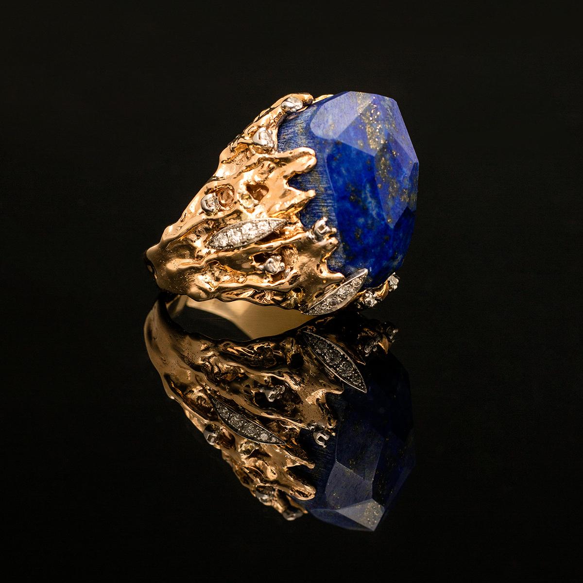 1970s Lapis Lazuli Diamond yellow Gold Ring 2