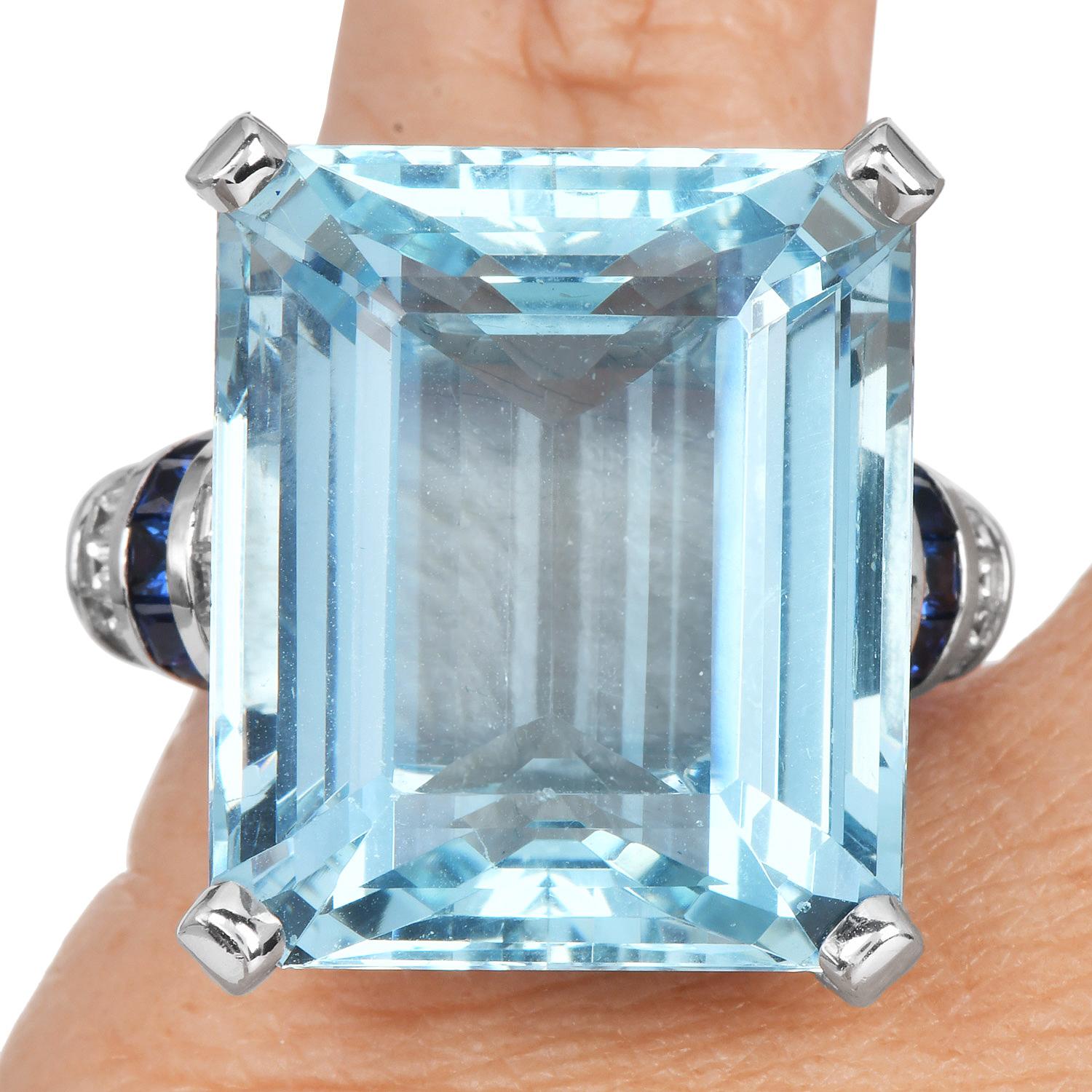 1970s large Aquamarine Sapphire Diamond 18K Gold Cocktail Ring 4