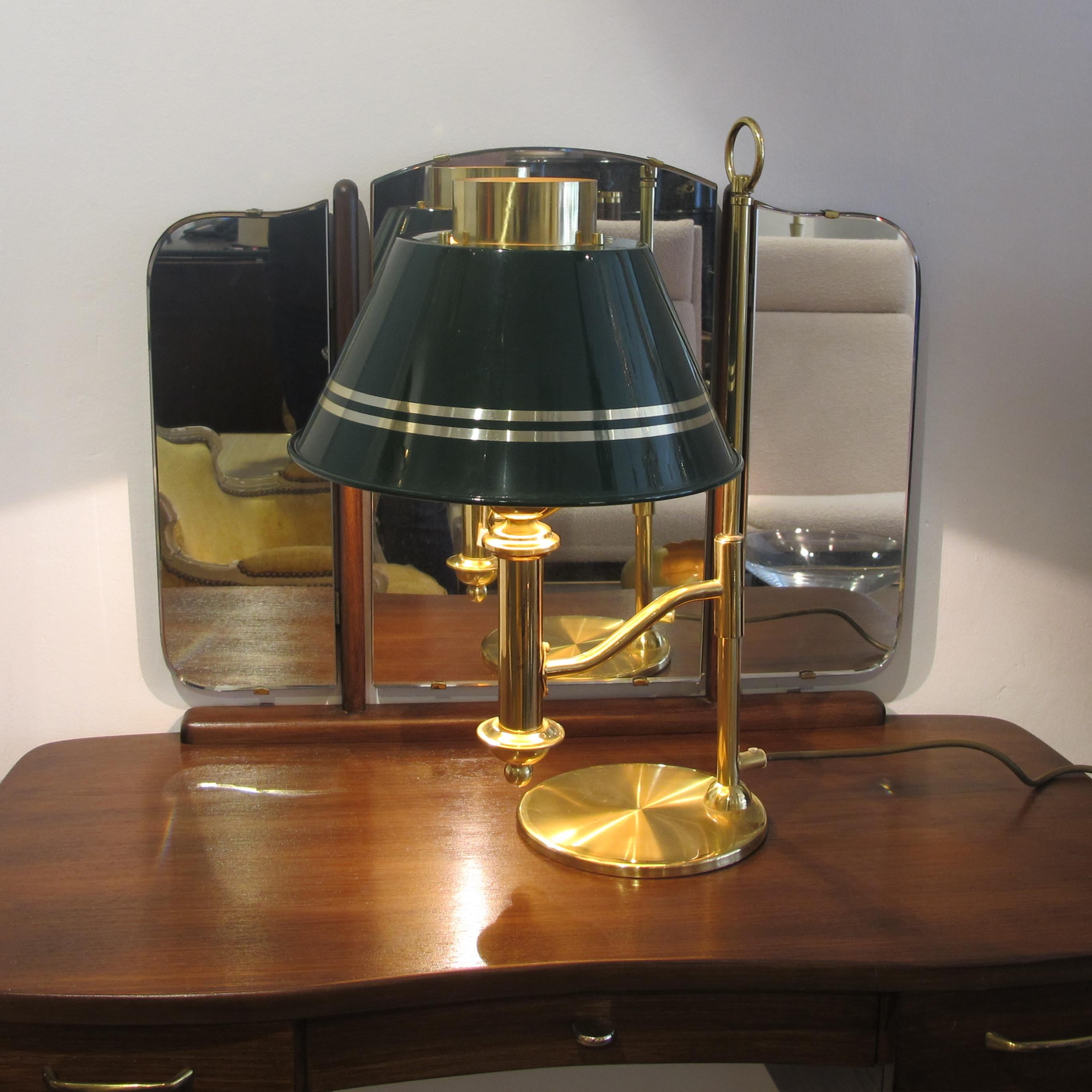 1970s Large Brass Desk Table Lamp with Green Metal Shade, Swedish For Sale 3