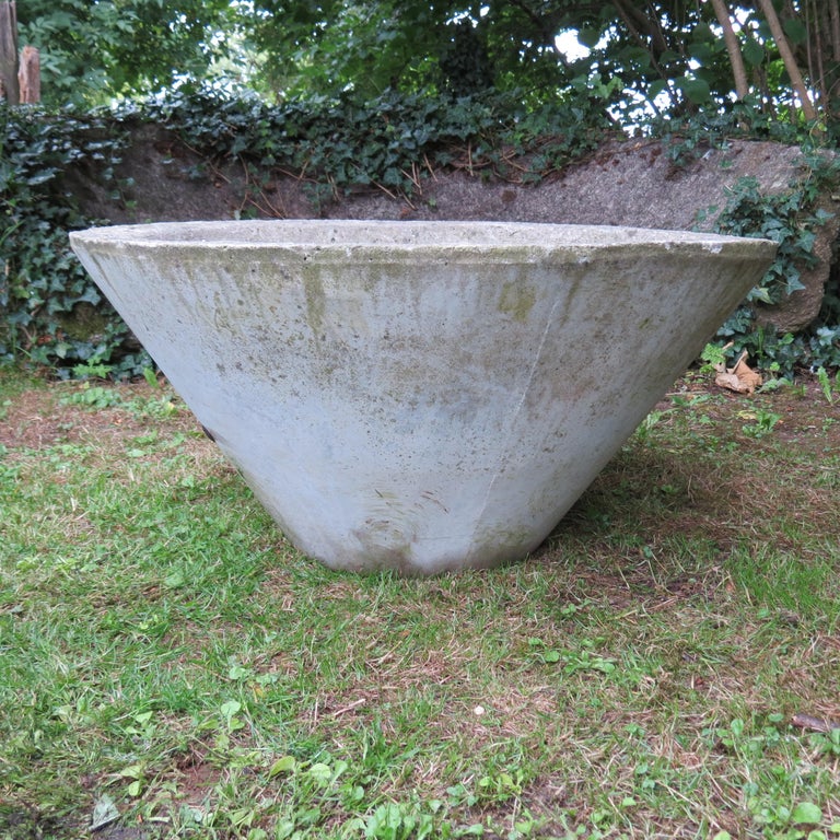1970s Large Circular Conical Round Concrete Garden Planters at 1stDibs