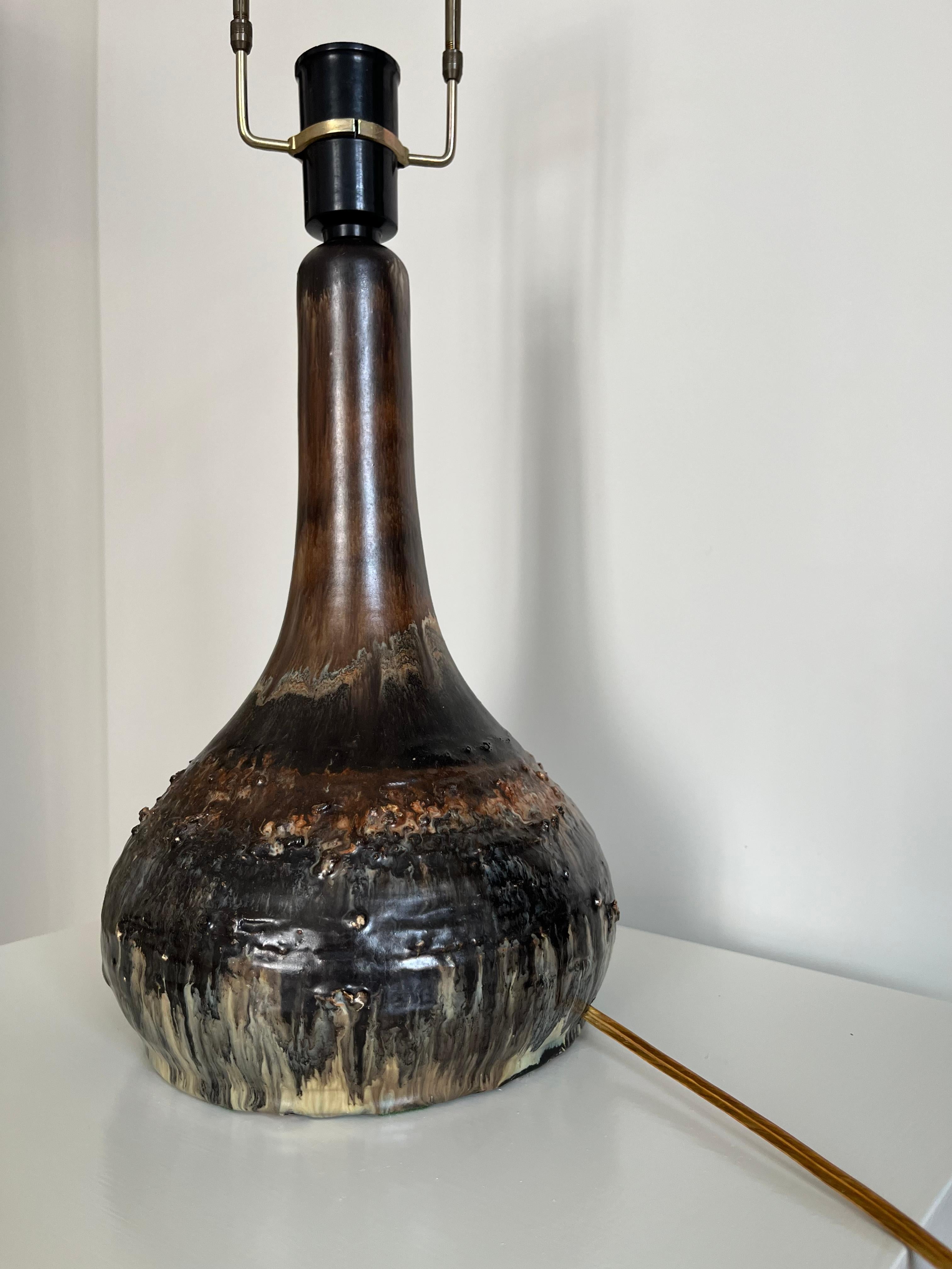 1970s large Danish lava glazed ceramic table lamp For Sale 3