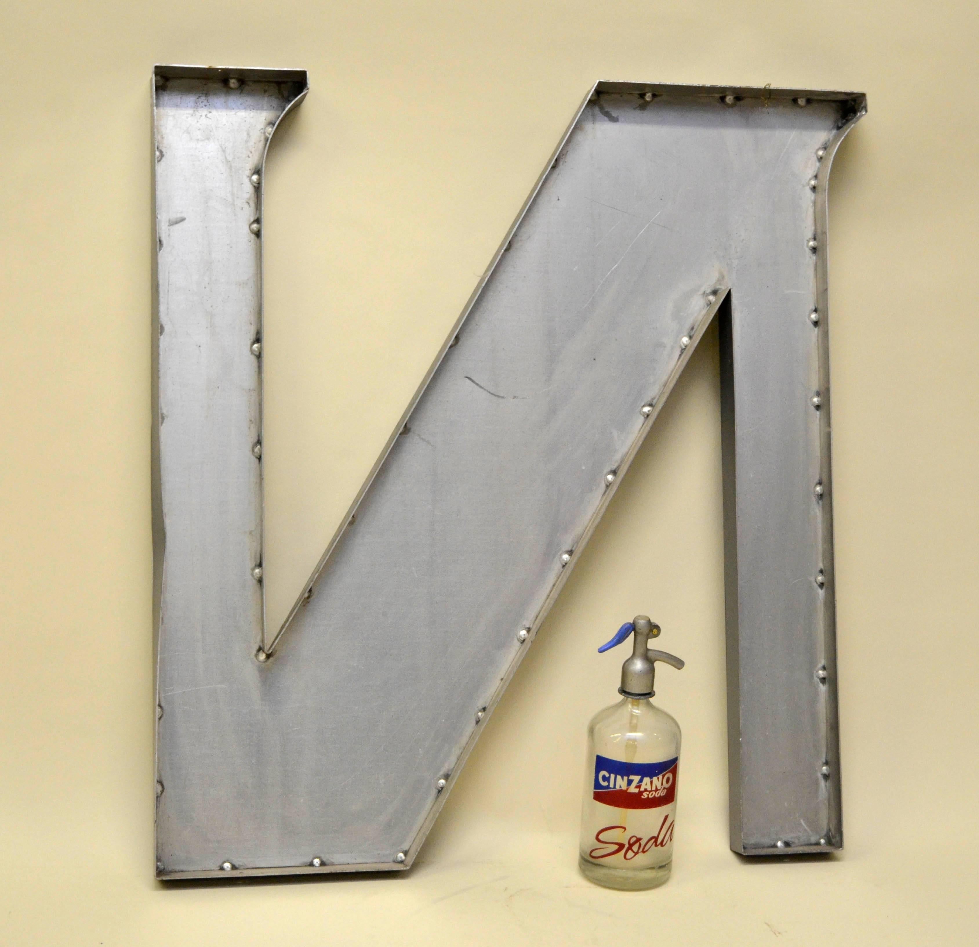 Industrial 1970s Large Grey Vintage Aluminium Letter N Made in Italy For Sale