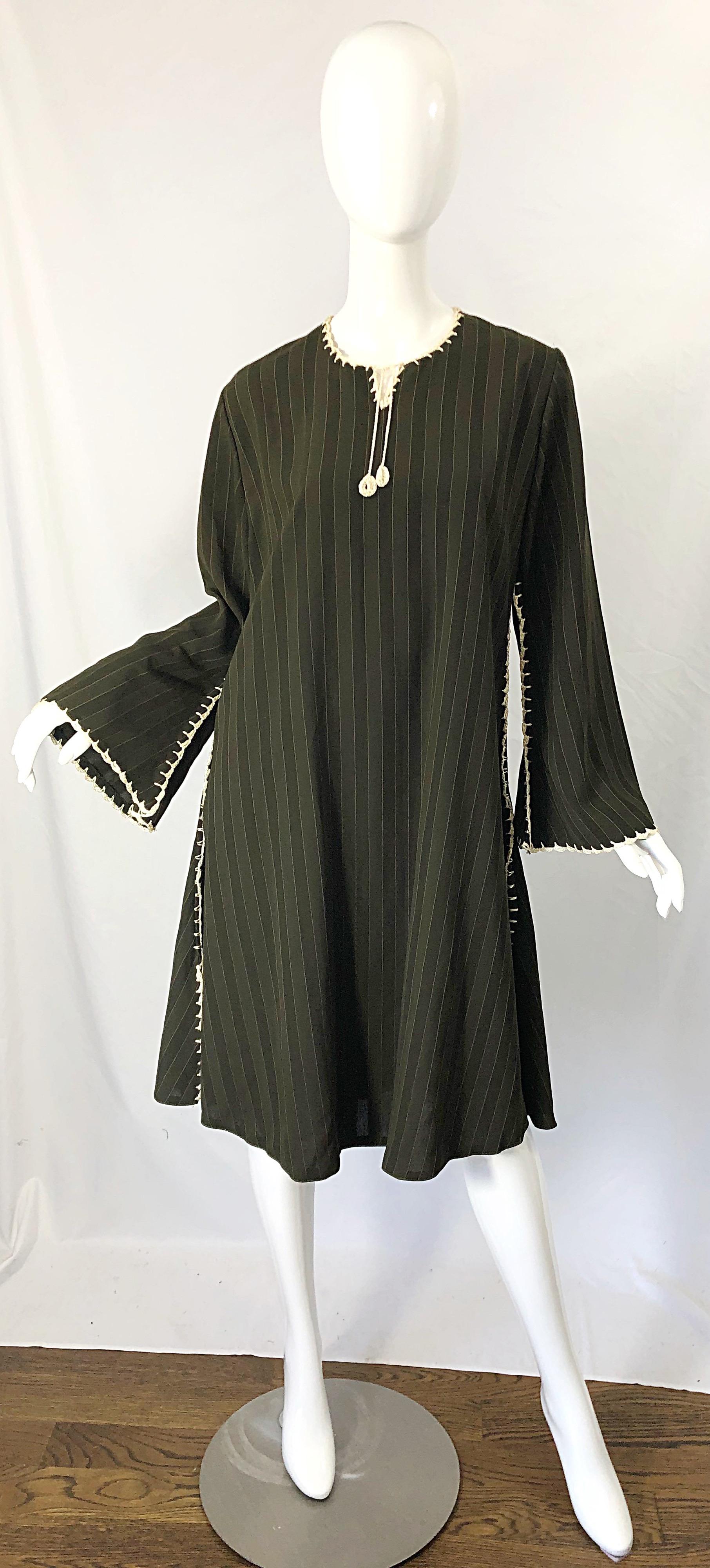 1970s Large Hunter Green Brown Pinstriped Rayon Crochet 70s Vintage Tunic Dress For Sale 5
