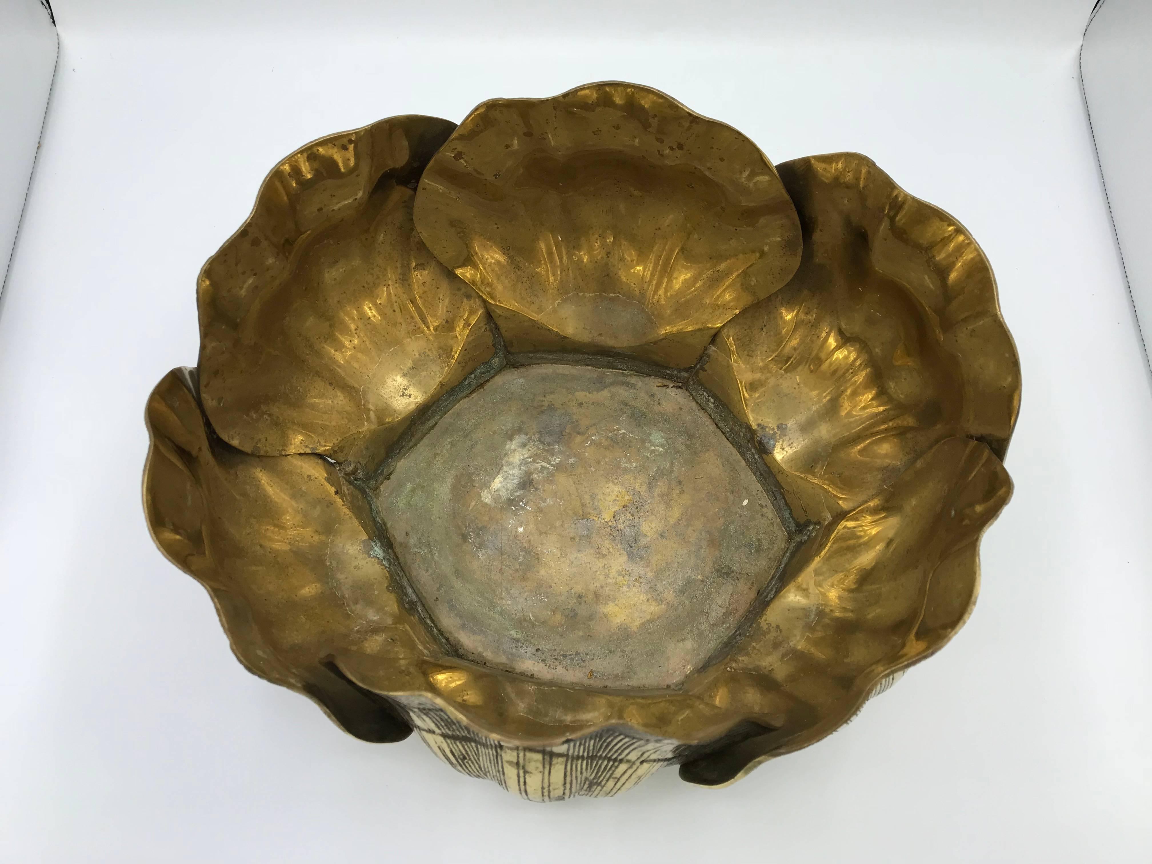 20th Century 1970s Large Italian Brass Seashell Cachepot Planter Bowl