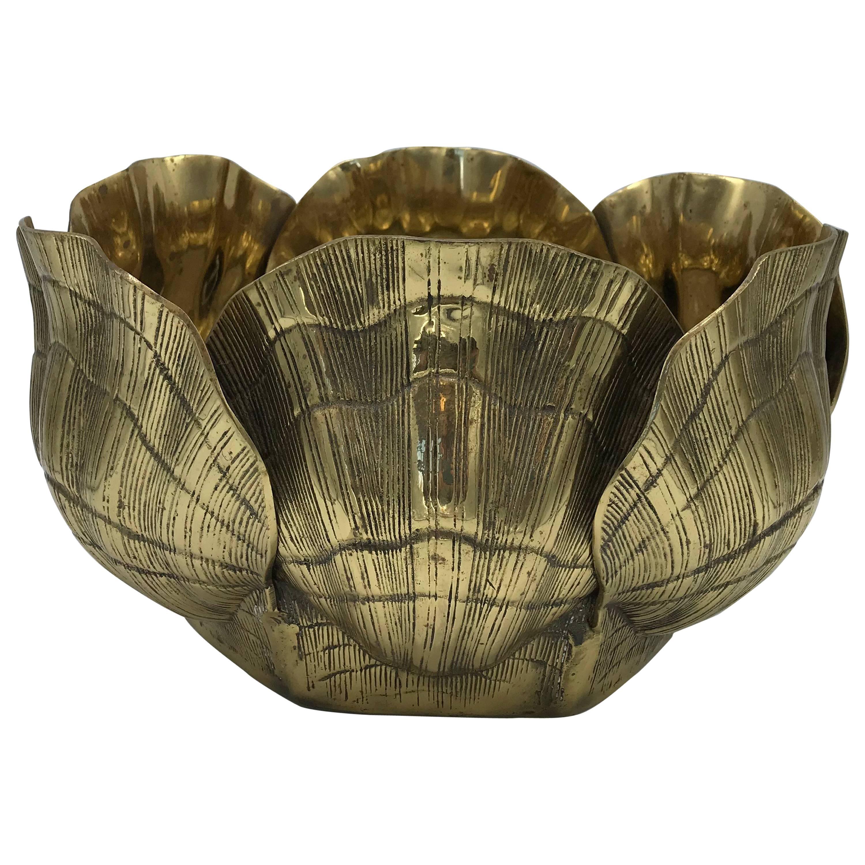1970s Large Italian Brass Seashell Cachepot Planter Bowl