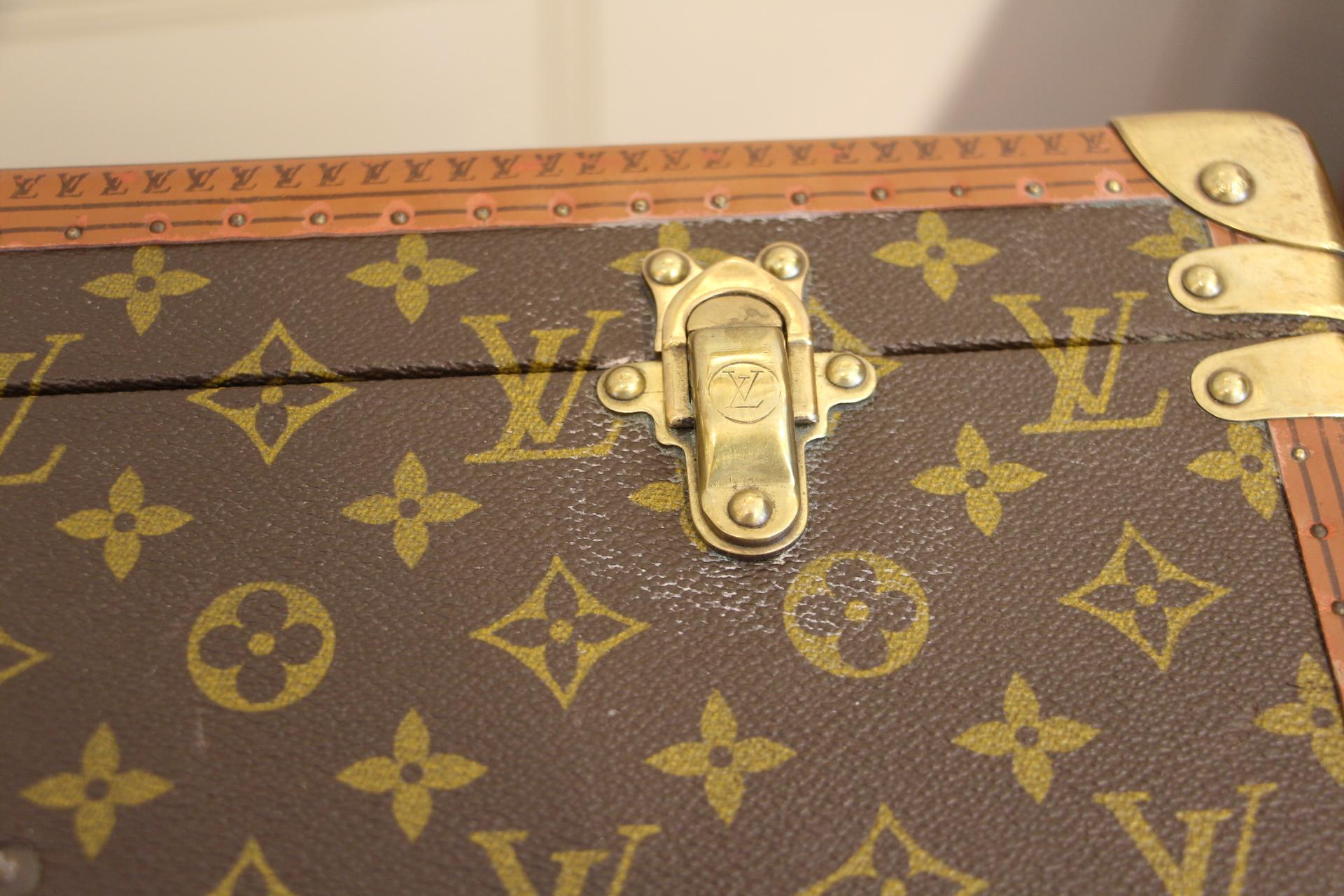 1970s Large Louis Vuitton Suitcase 80 cm,  Louis Vuitton Trunk 2