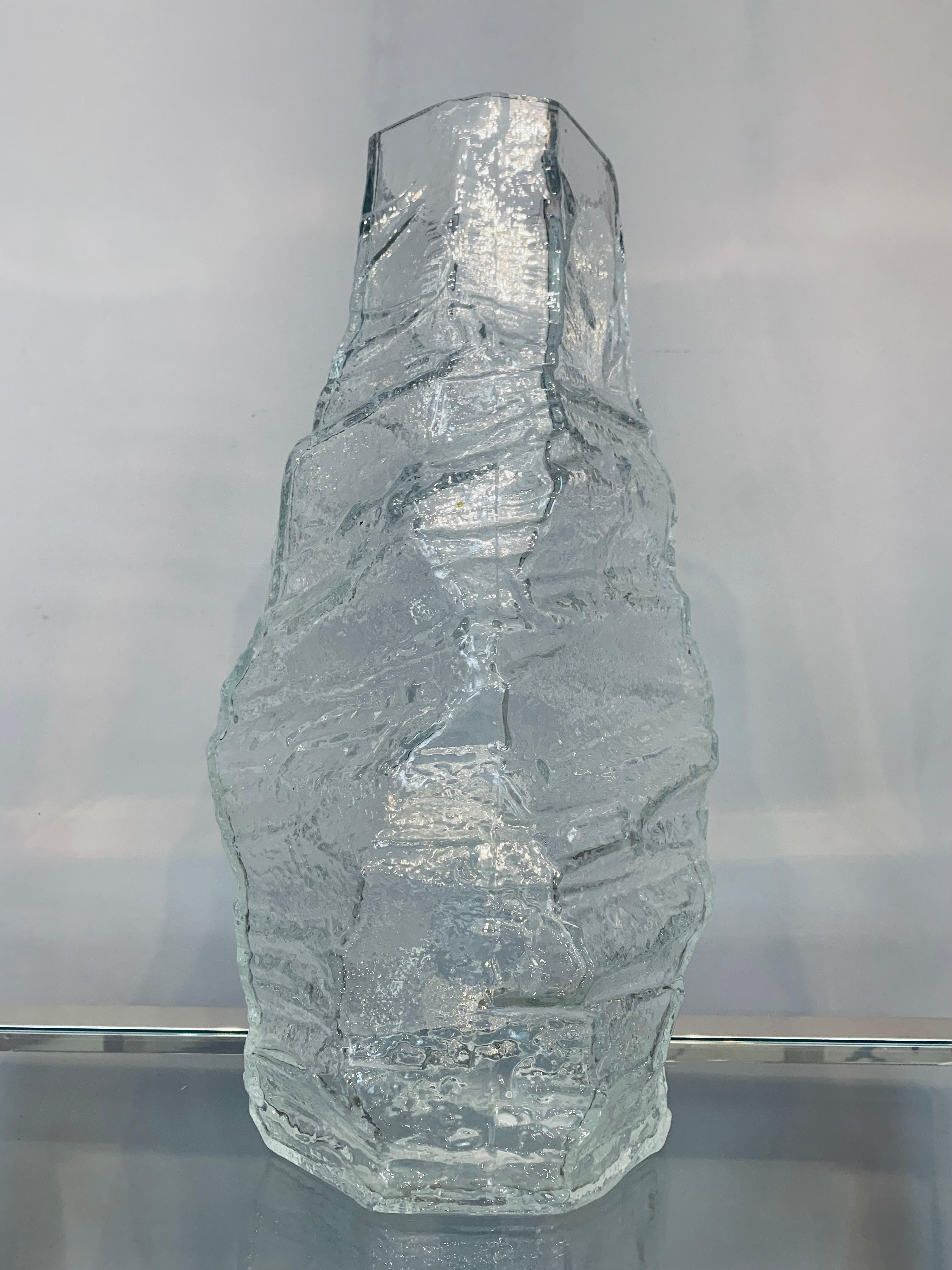 1970s Large Mid Century German Peill & Putzler Glacier Arctic Iced Glass Vase 9