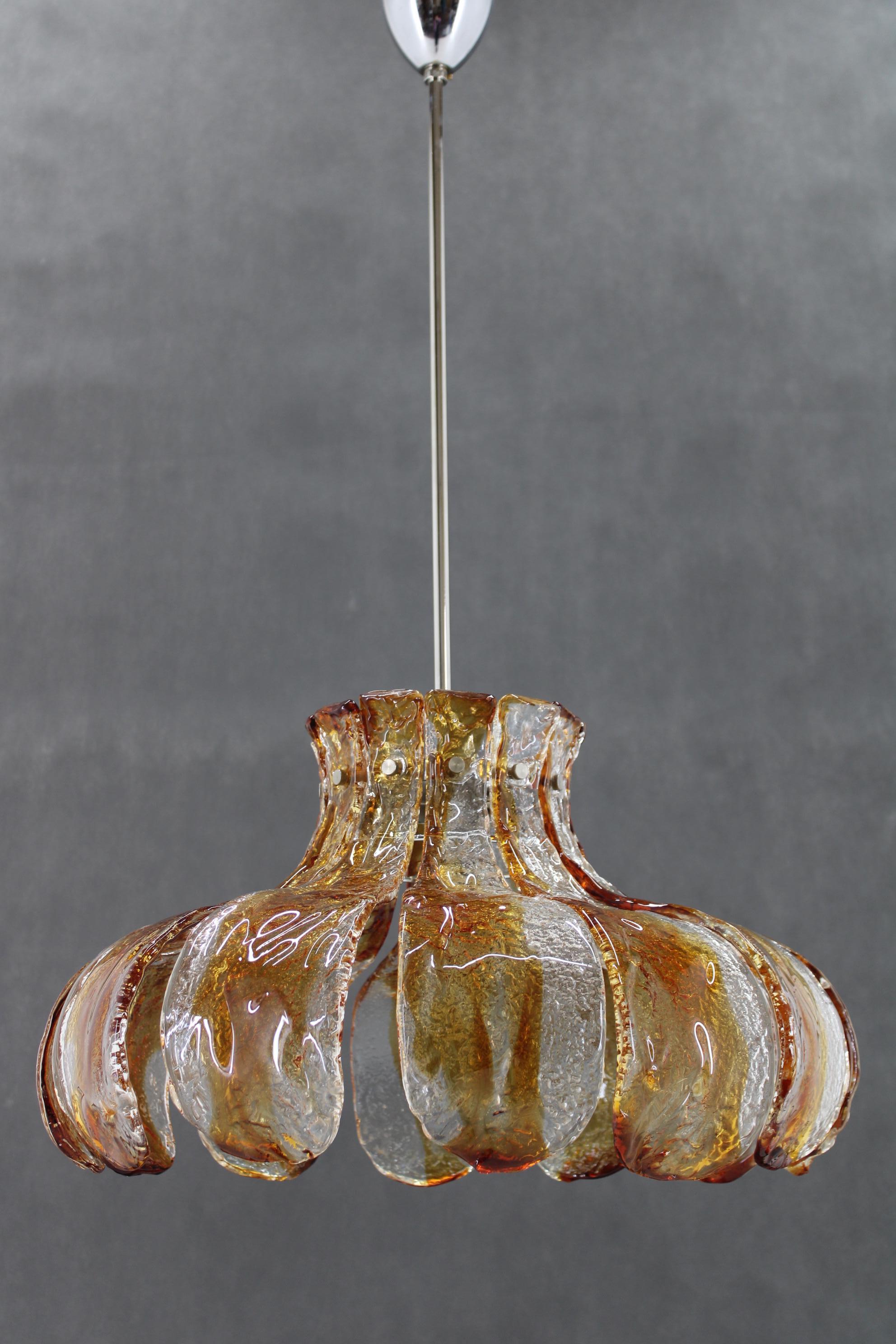 - cleaned polished and  rewired 
- 1x , E26-E27 bulbs 
- US wiring compatible