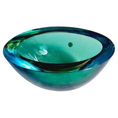 1970s Large oval green Flavio Poli Murano glass bowl 1970s Large oval green Flavio Poli Murano glass bowl