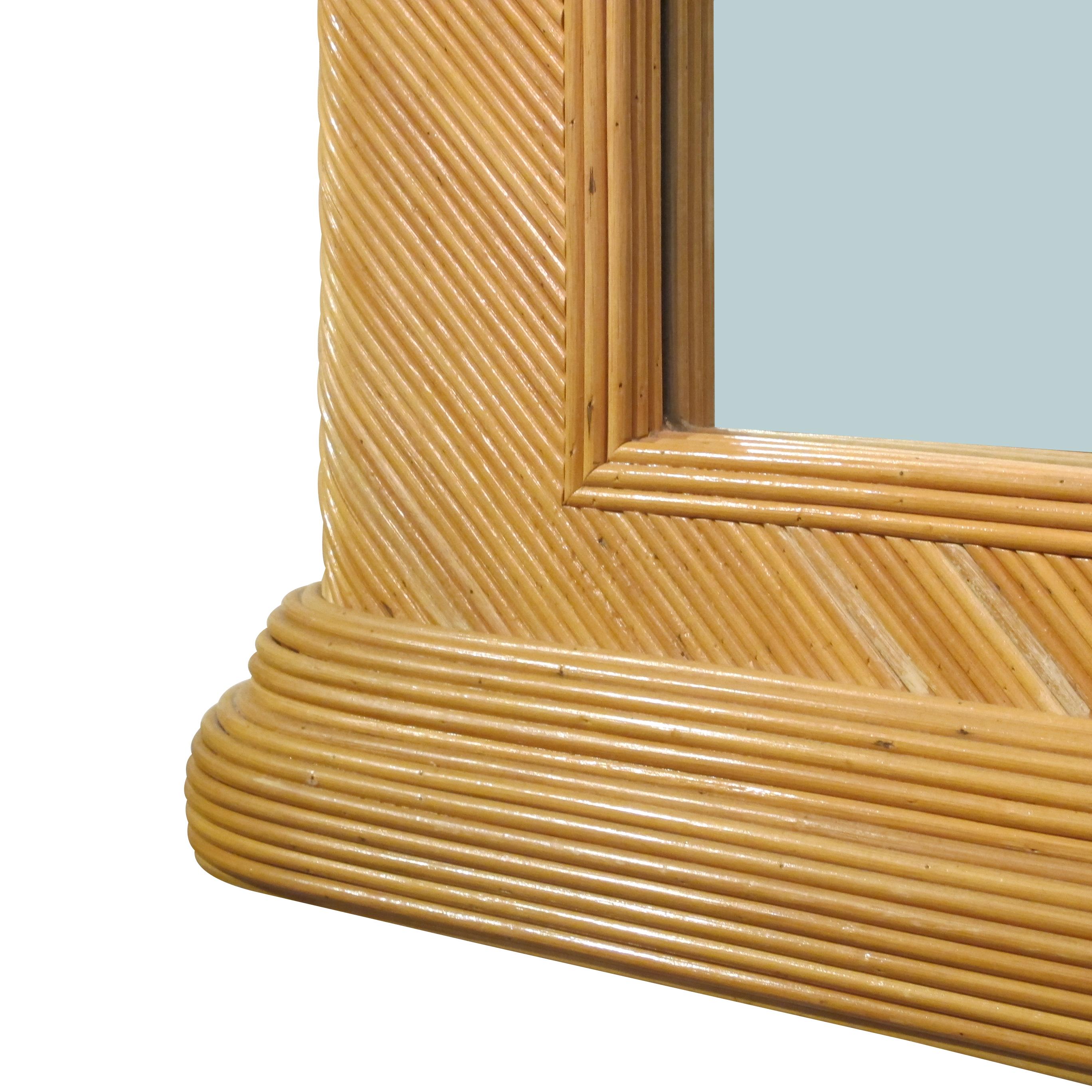 1970s Large Pencil Reed Rattan Mirror Attributed to Vivai Del Sud, Italian In Good Condition For Sale In London, GB