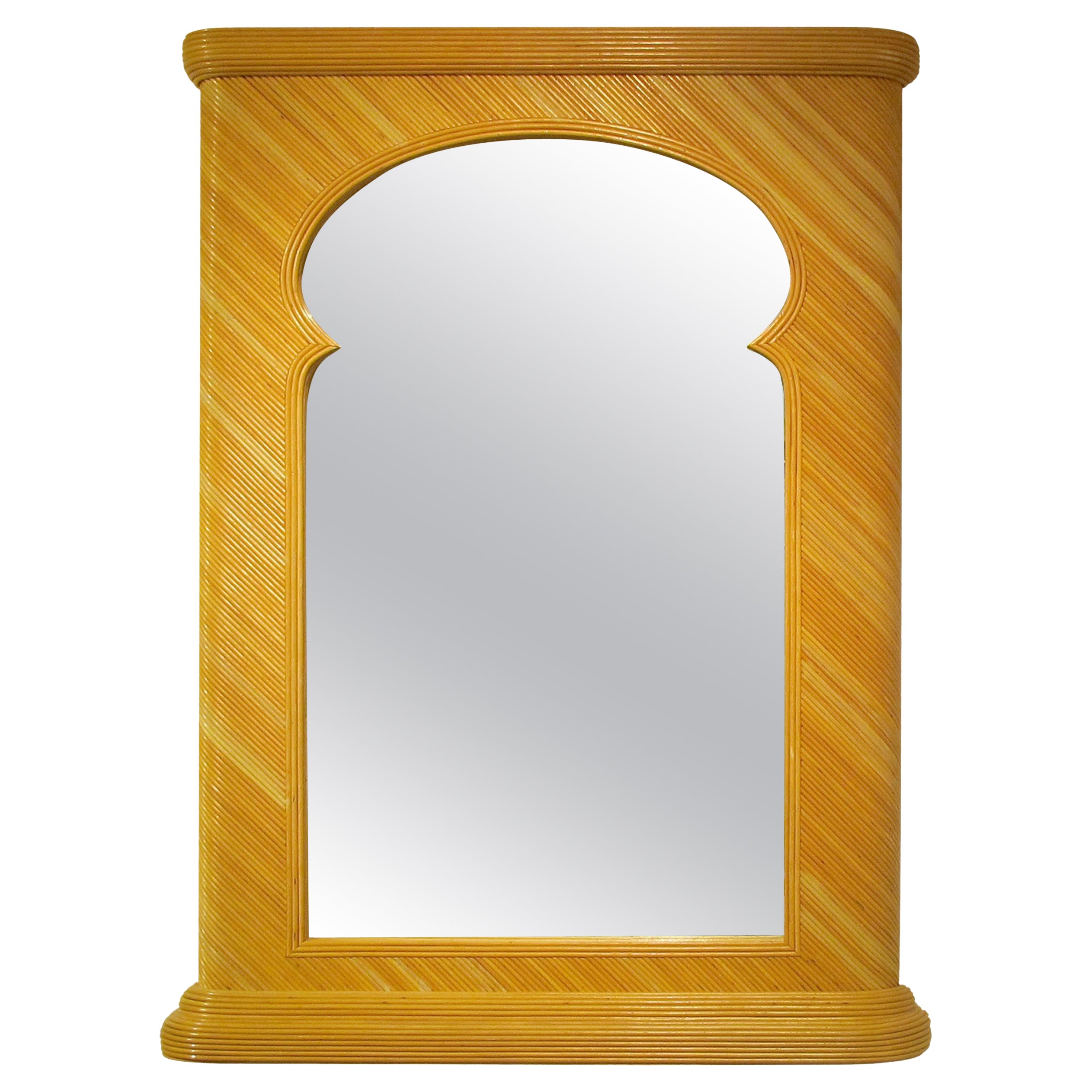 Grand miroir en rotin roseau des années 1970 attribué à Vivai Del Sud, Italie en vente
