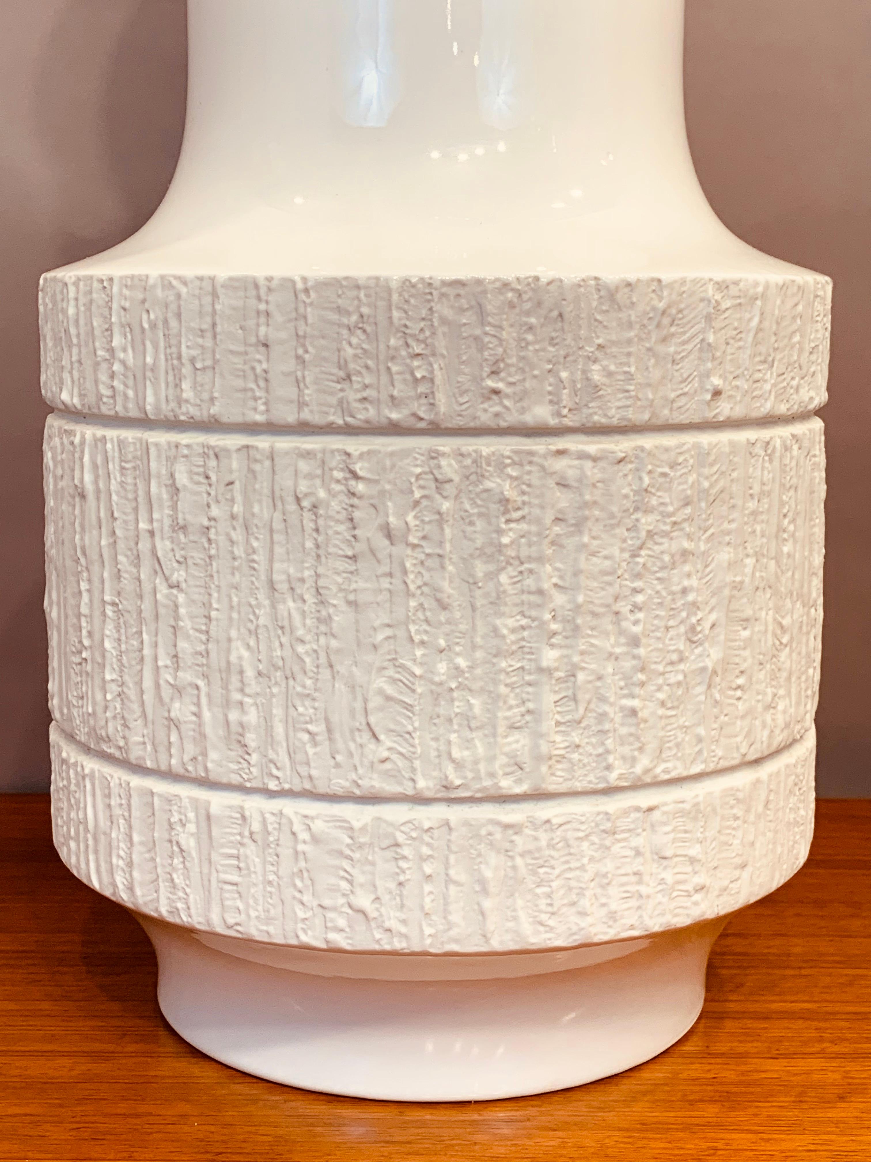 1970s Large Porcelain Op Art Glazed Vase Thomas, Germany by Richard Scharrer In Good Condition In London, England