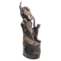 1970s Large Royal African Antique Benin Bronze Figurine - Statue and Sculpture