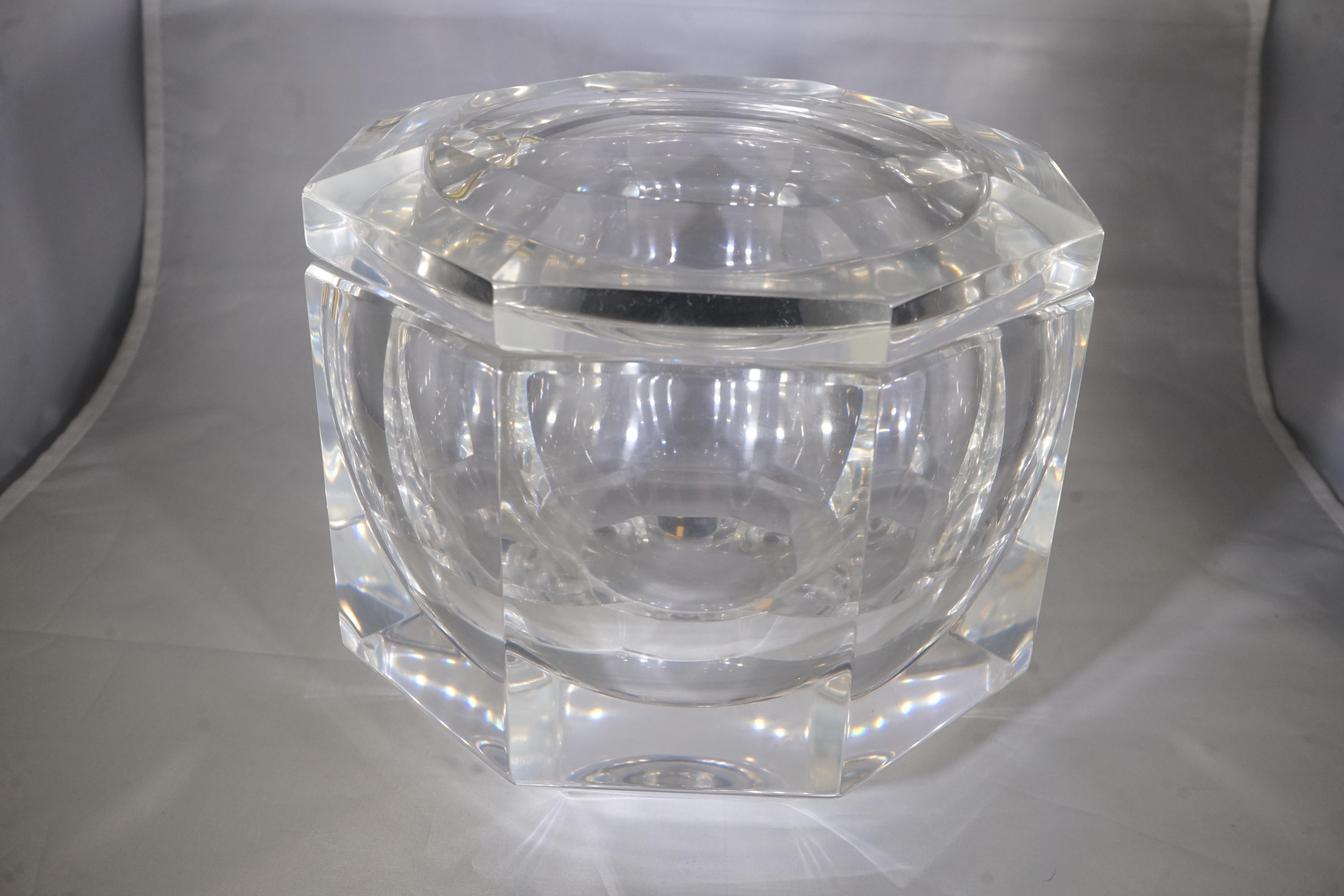 Late 20th Century 1970s Large-Scale Lucite Ice Bucket