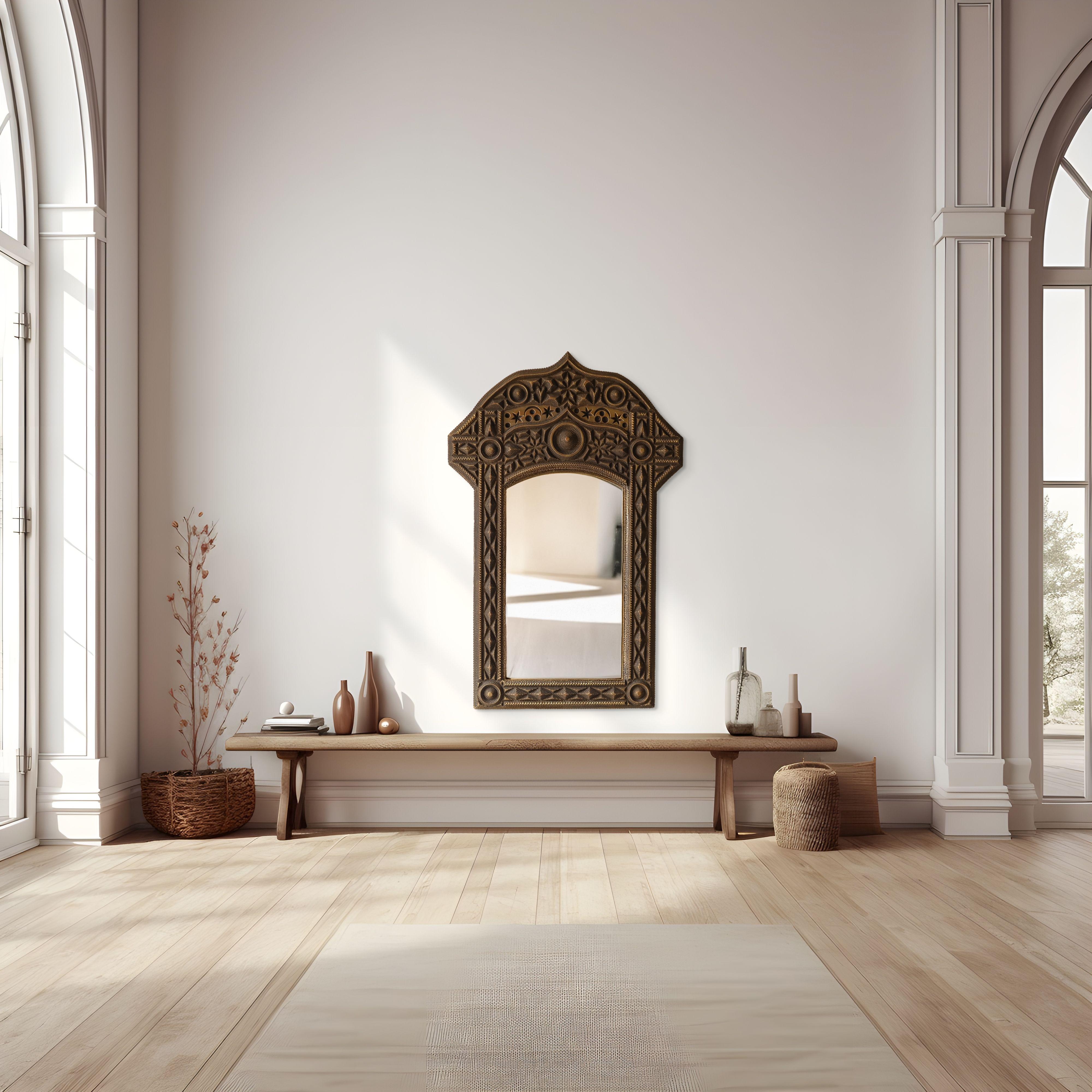 1970s Large Scale Tramp Art Style Wall Mirror In Good Condition For Sale In Las Vegas, NV