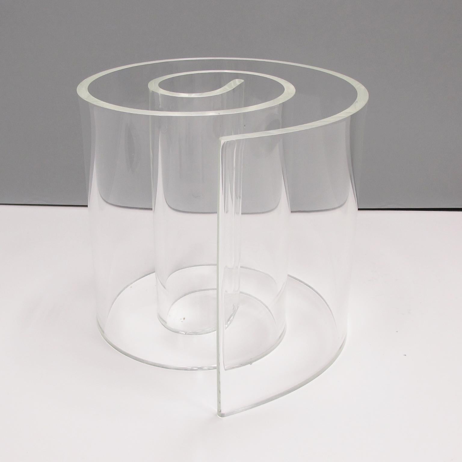 Mid-Century Modern 1970s Large Snail Coffee Table Lucite Base and Glass Tabletop