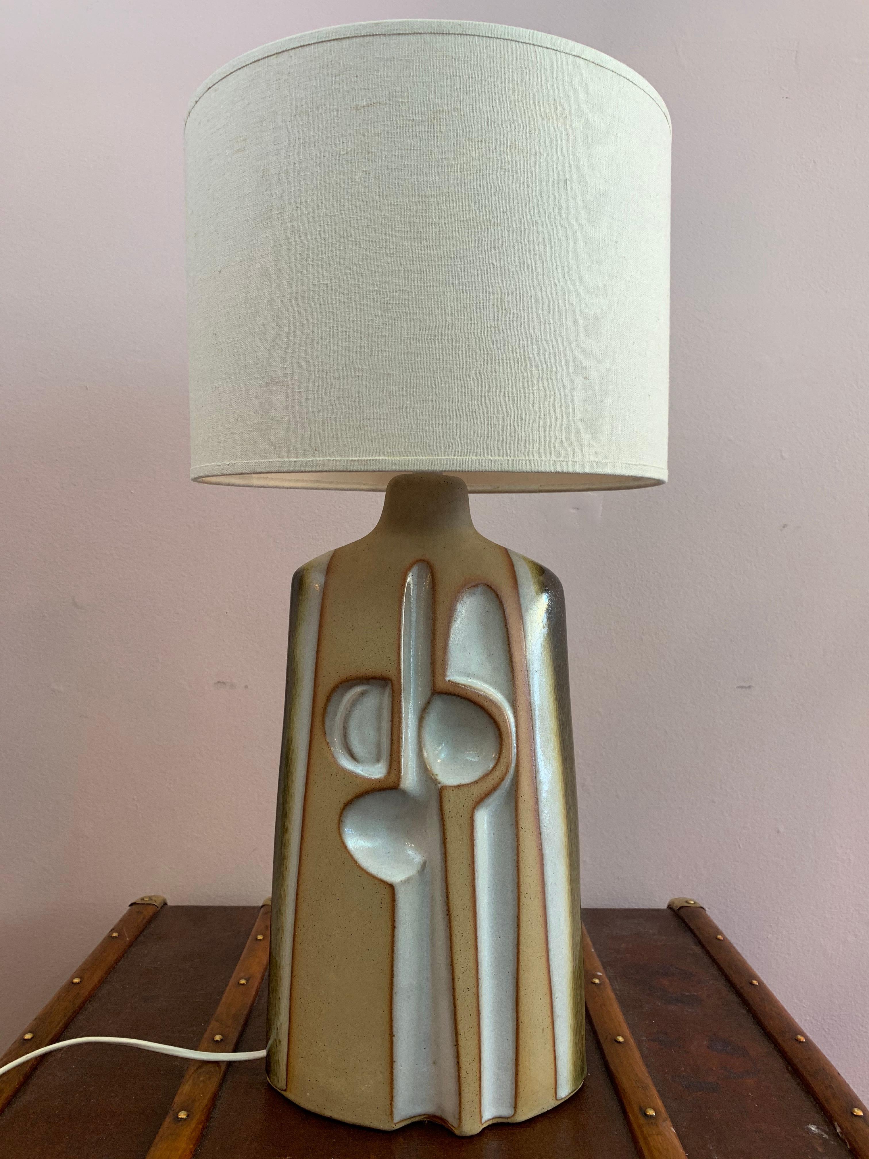 1970s Large Sculptural Tremaen Pottery Zennor Table Lamp by Peter Ellery In Good Condition In London, GB