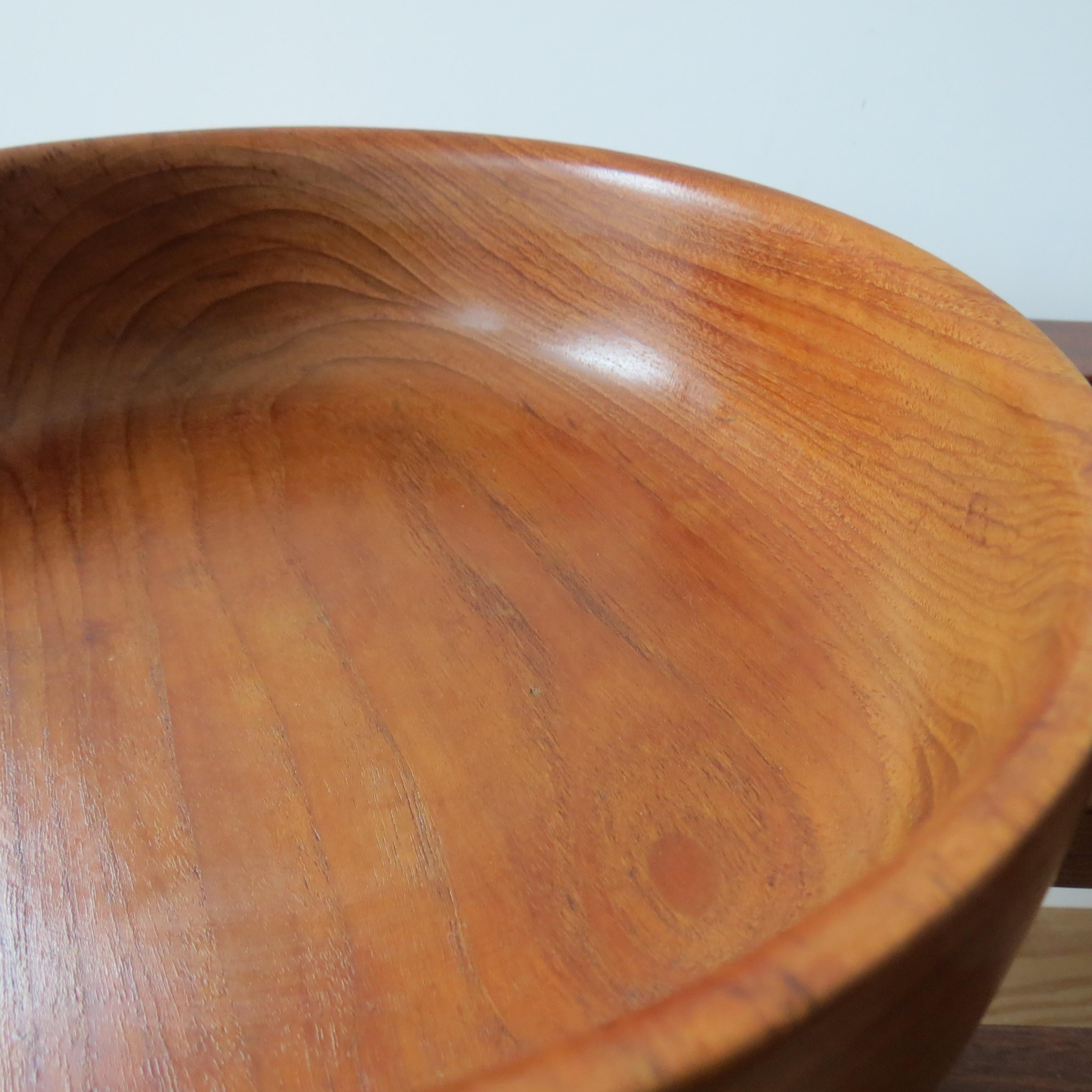 1970s Large Teak Handmade Wooden Bowl by Galatix England 2
