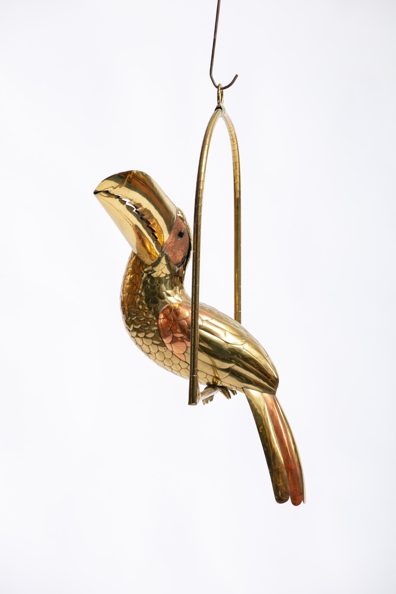 Mid-Century Modern 1970s Large Toucan Sculpture by Sergio Bustamante in Copper and Brass For Sale