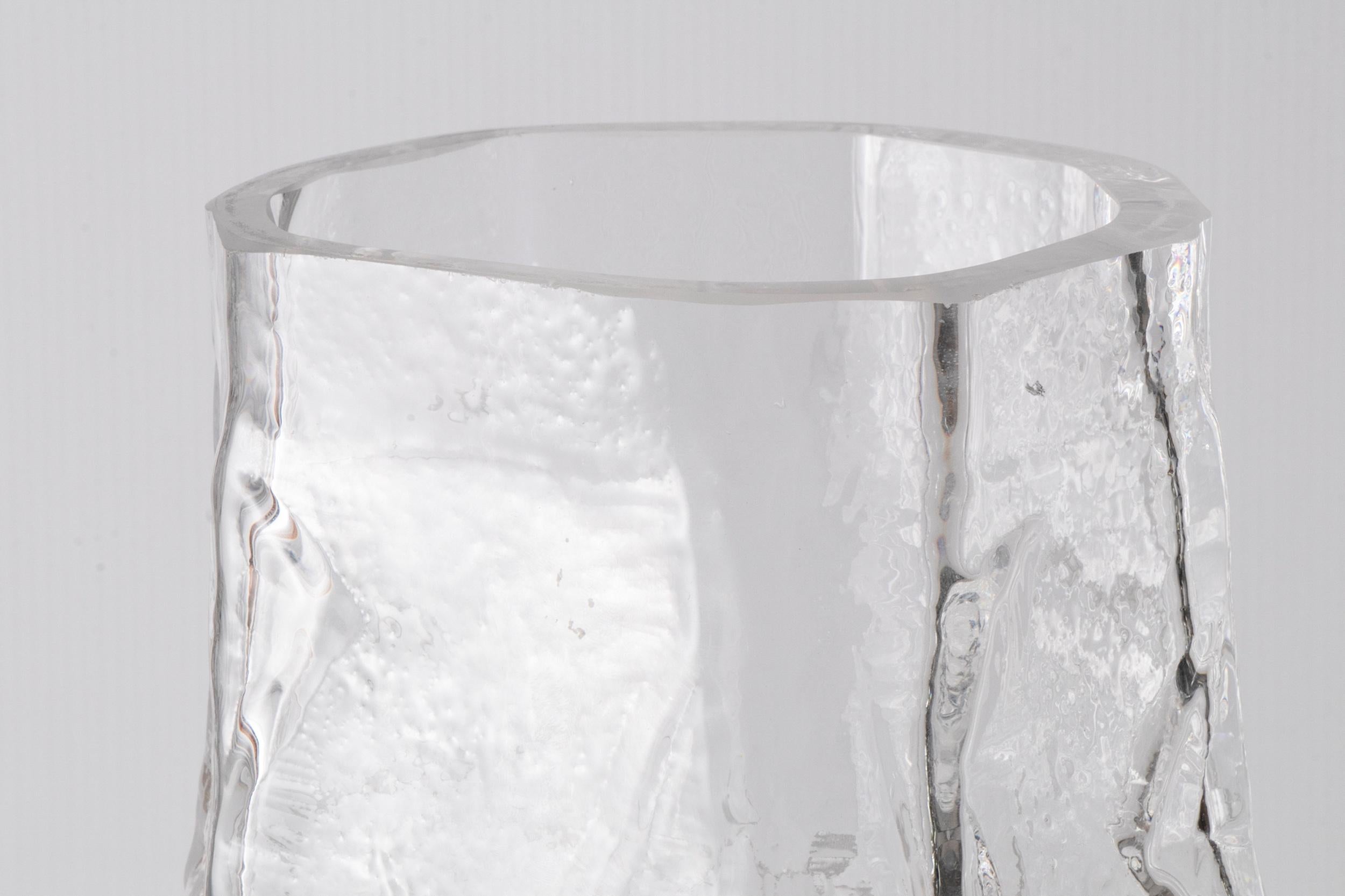 Mid-Century Modern 1970s Large Vintage Modernist German Peill & Putzler Arctic Glass Vase