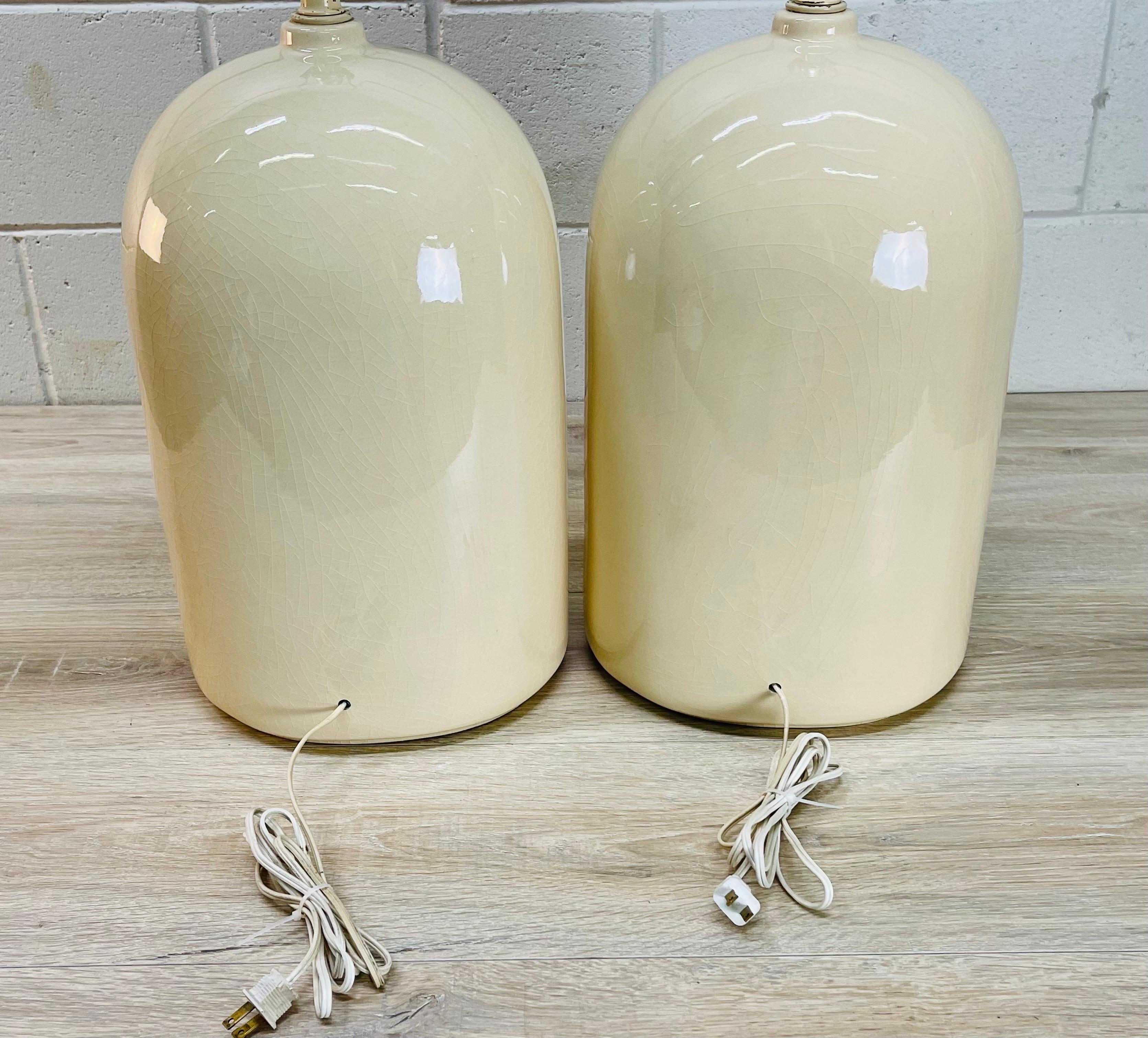 1970s Large White Ceramic Table Lamps, Pair For Sale 5