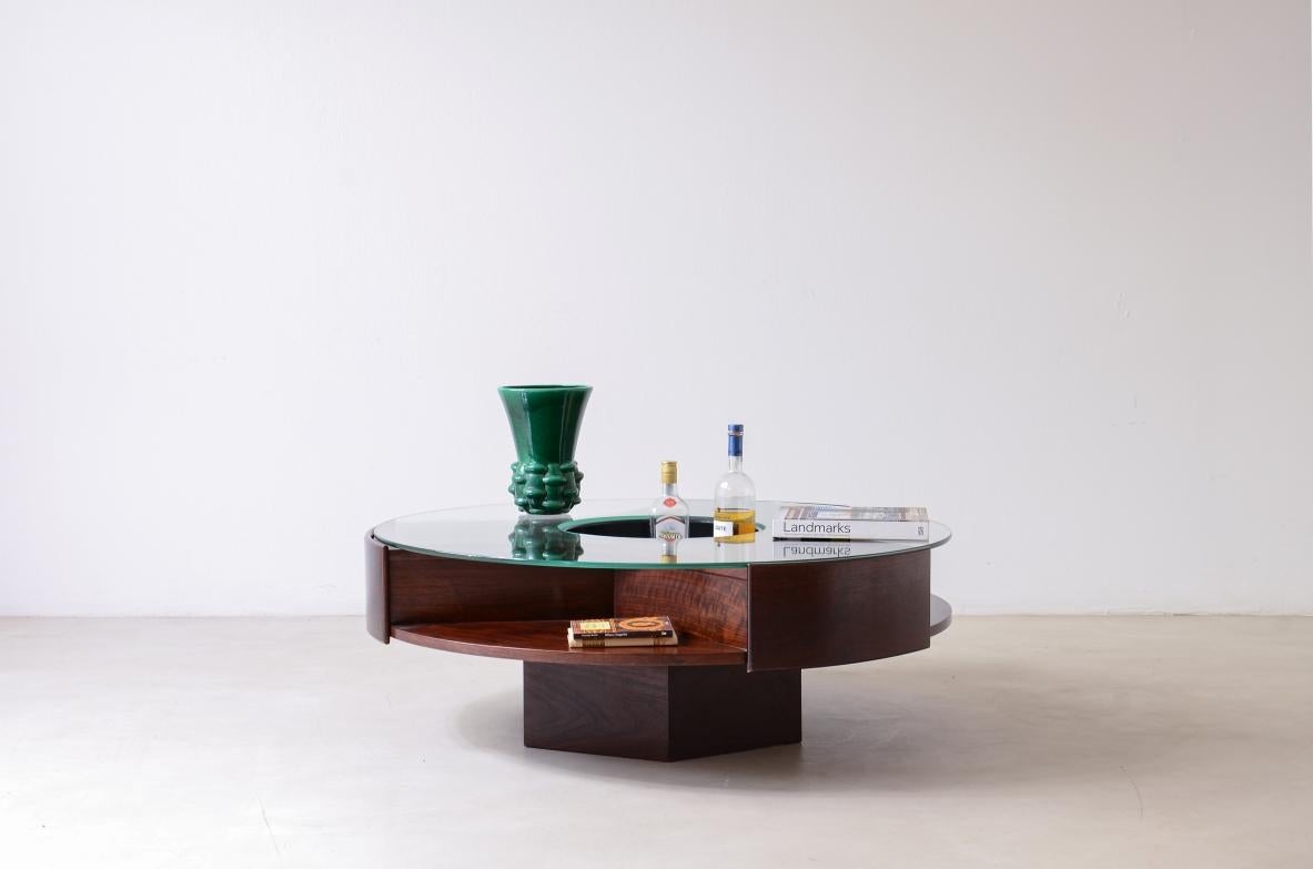 1970's Large wooden center table with side drawers In Excellent Condition In Milano, IT