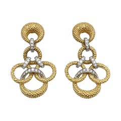 grandes boucles d'oreilles en or jaune et diamants des années 1970