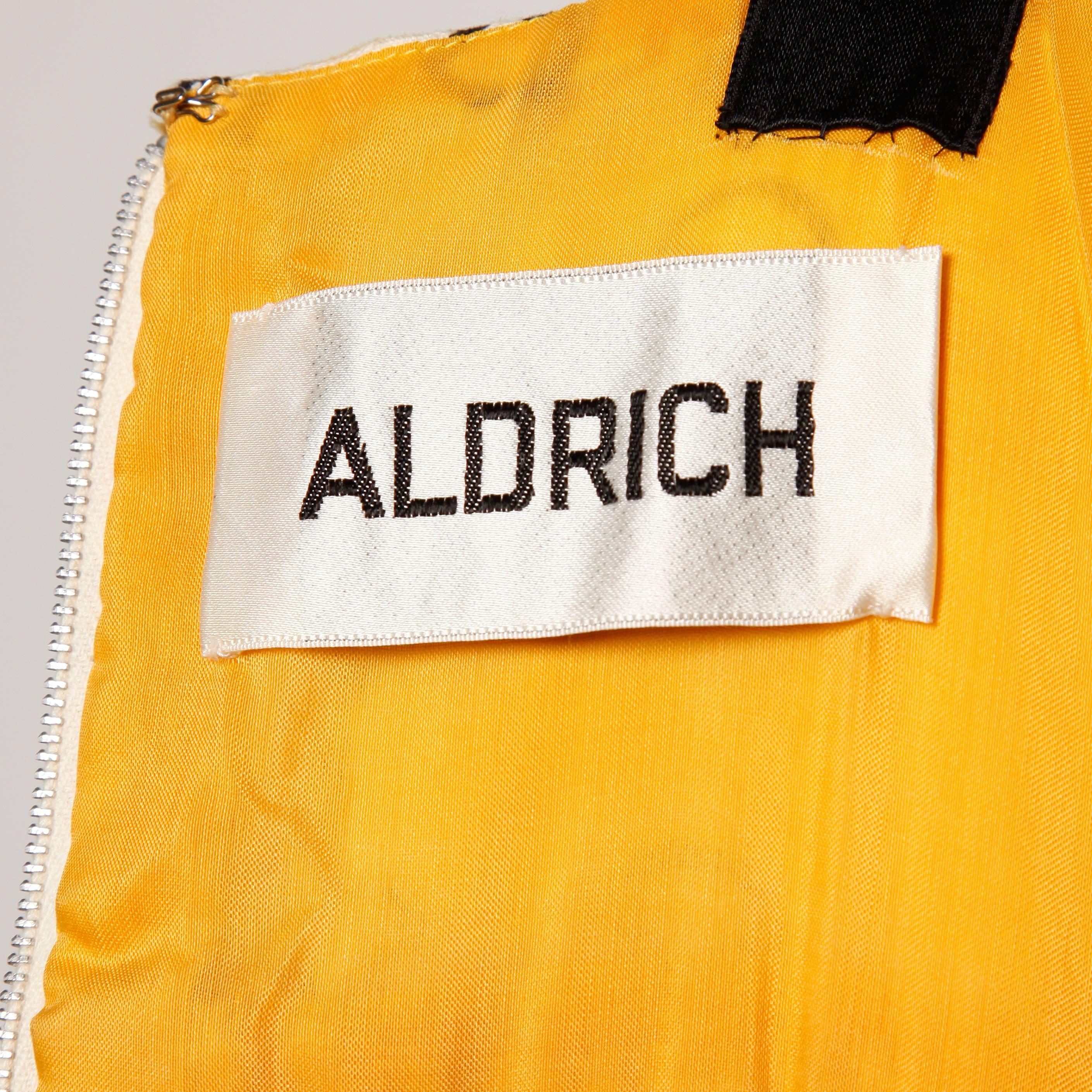 1970s Larry Aldrich Vintage Amarillo Naranja + Negro Maxi Vestido Estampado Rayas en Excelente estado para la venta en Sparks, NV
