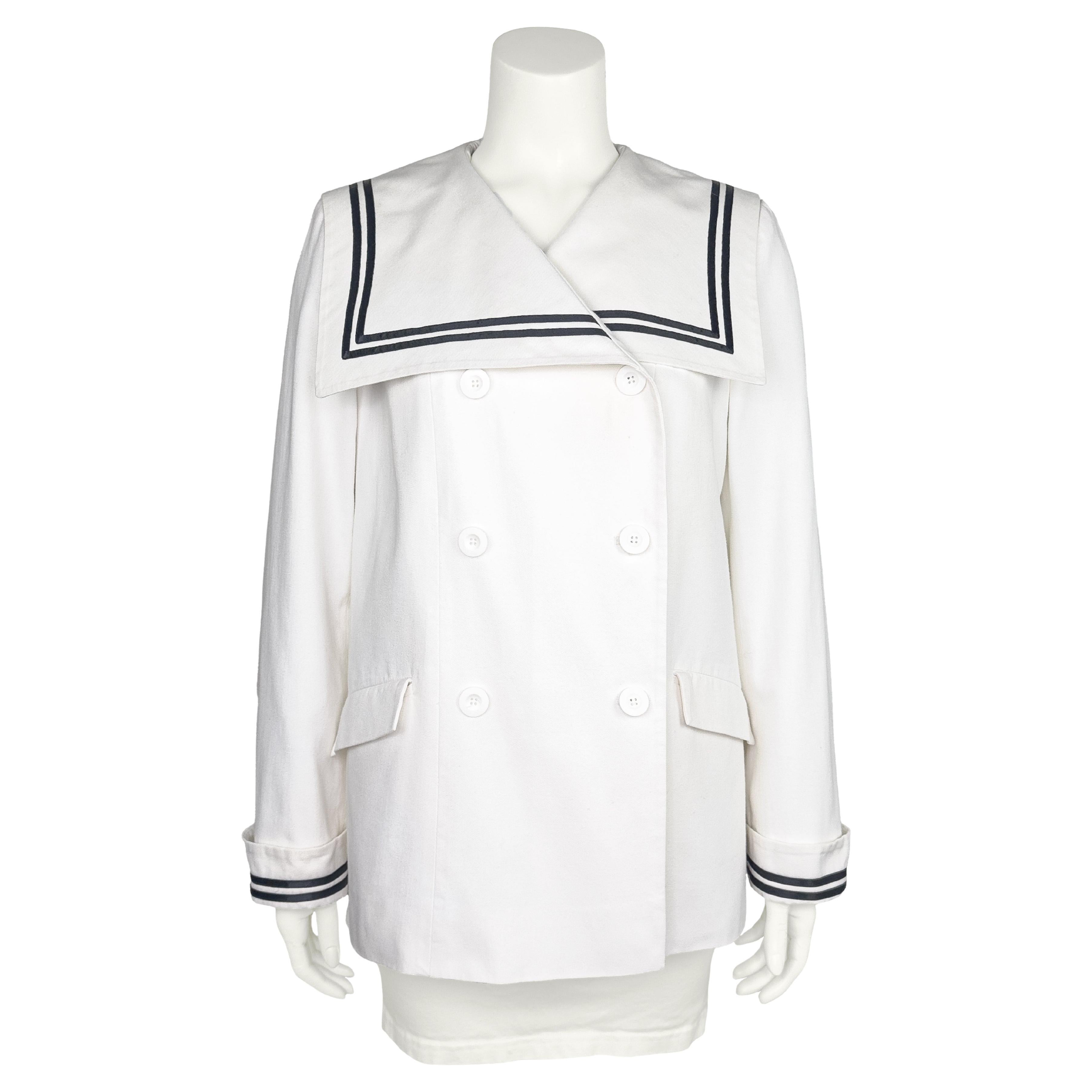 1970s Laura Ashley Double Breasted White and Navy Blue Sailor Jacket (Veste de marin blanche et bleu marine) en vente