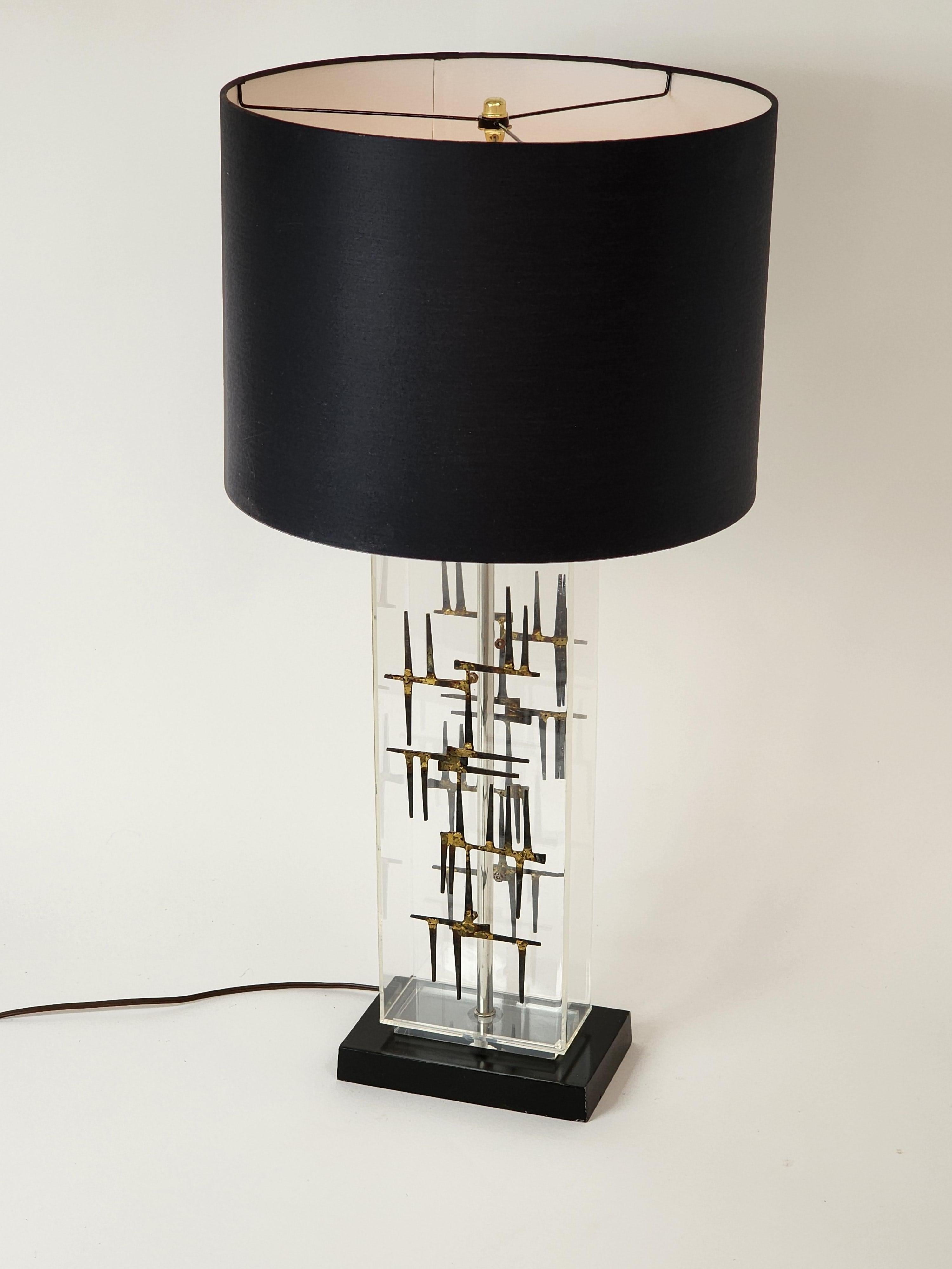 American 1970s Laurel  Brutalist Table Lamp , USA  For Sale