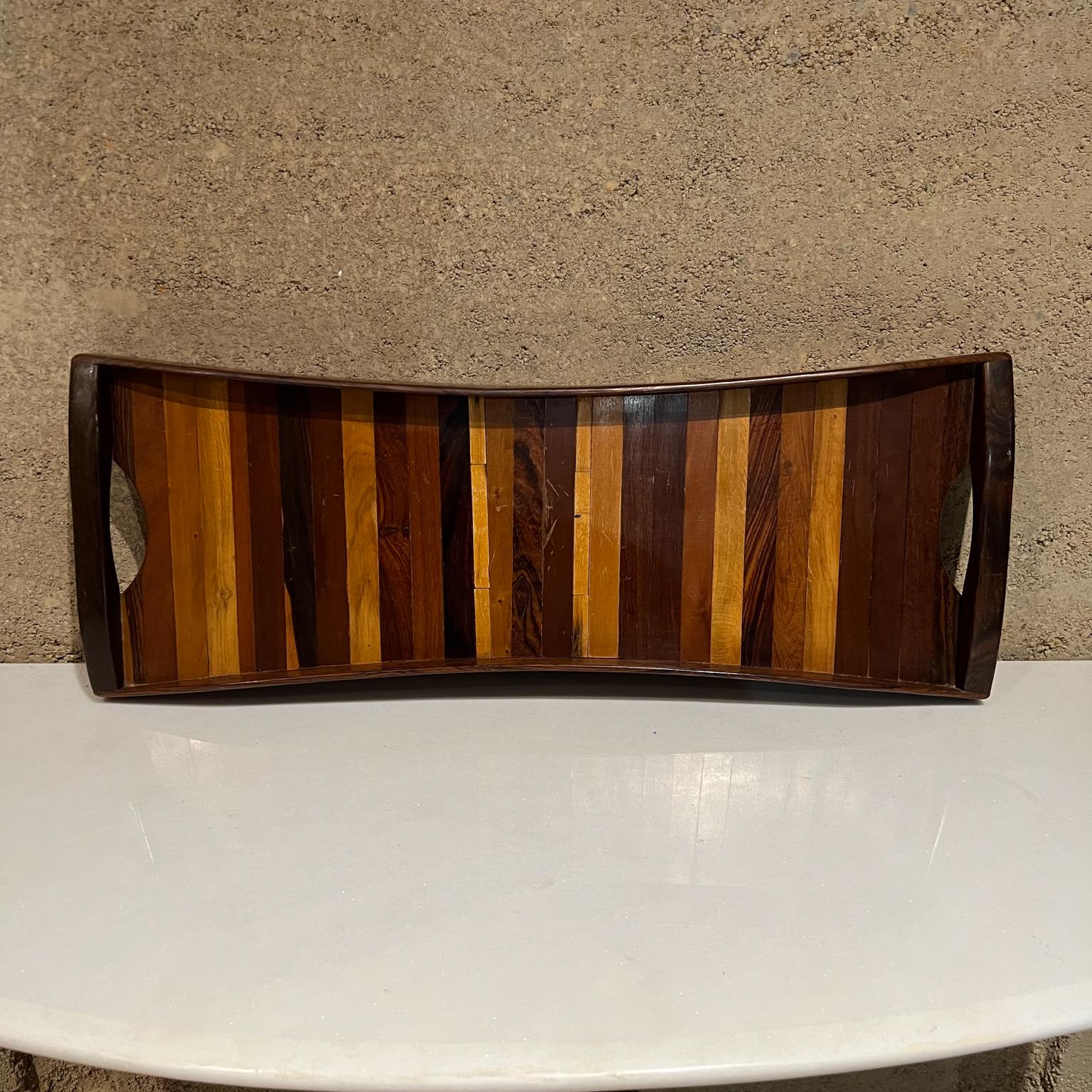1970s Layered Exotic Wood Stripe Long Service Tray Don Shoemaker Señal Mexico In Good Condition In Chula Vista, CA