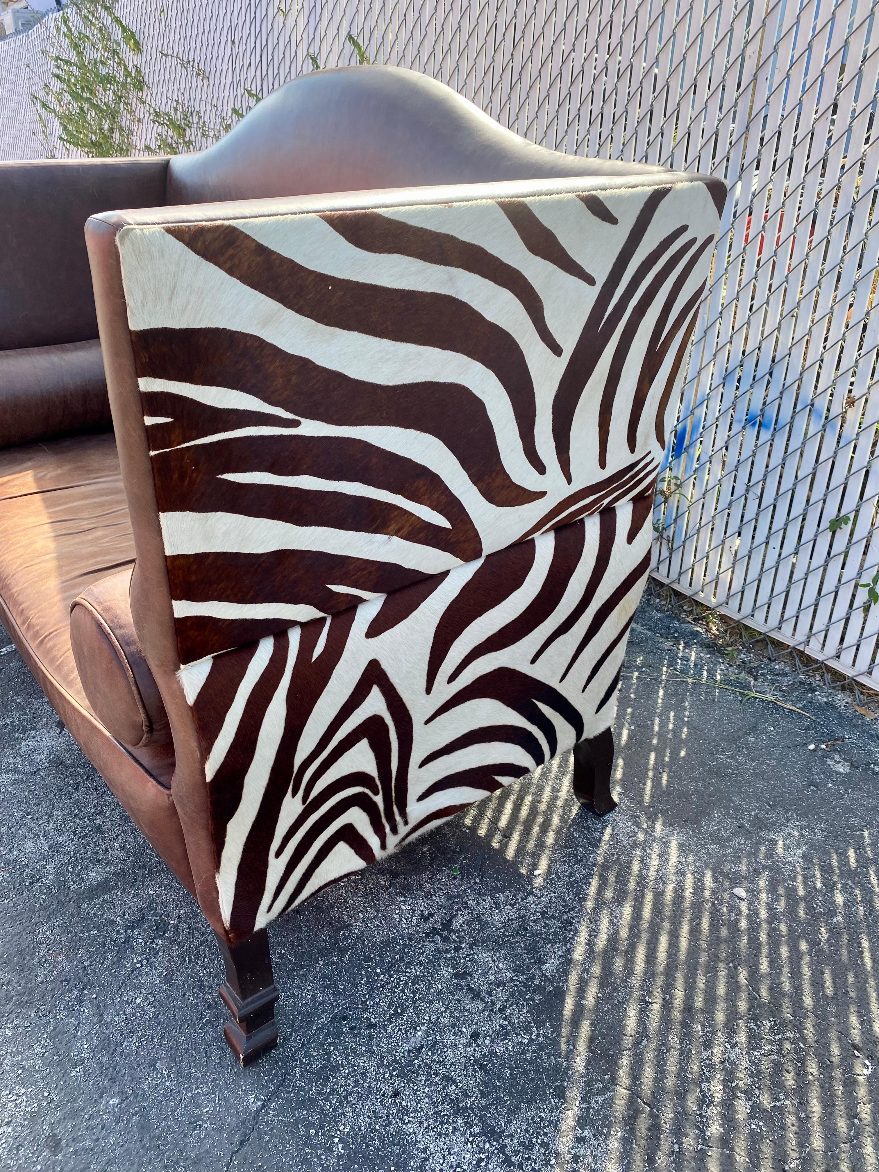 1970s Leather and Zebra Hide Scupltural Sofa Settee  For Sale 4