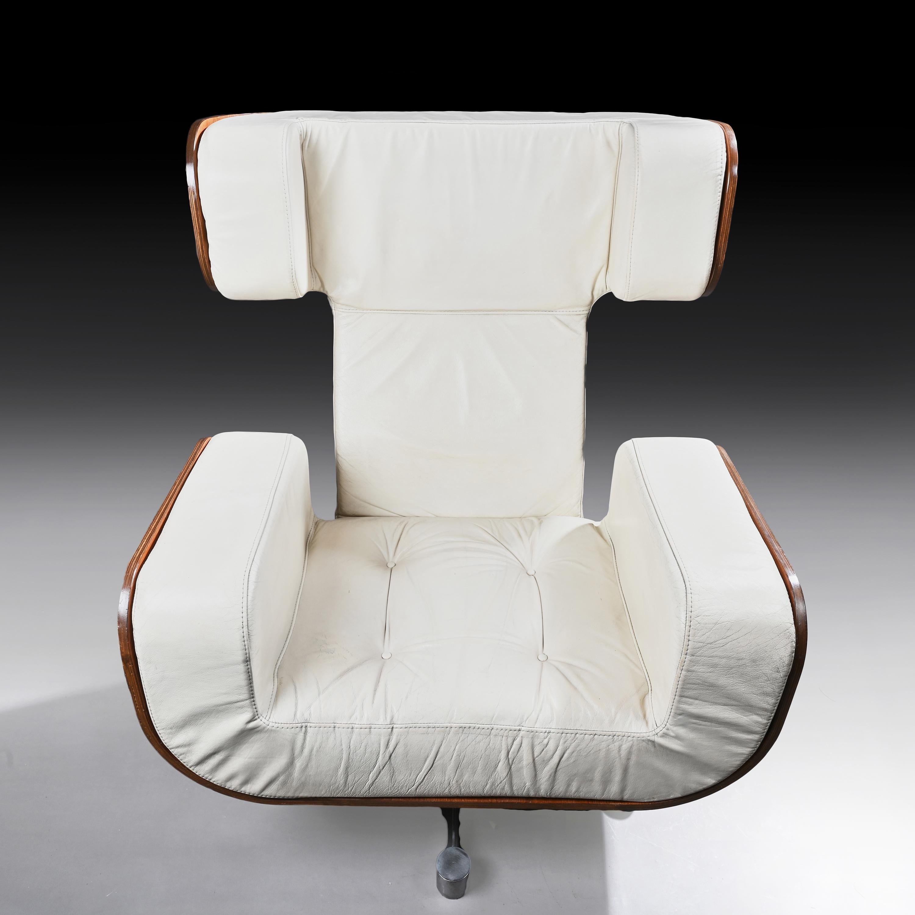 1970s Leather and Zebrano Lounge Armchair on Aluminium Base 3