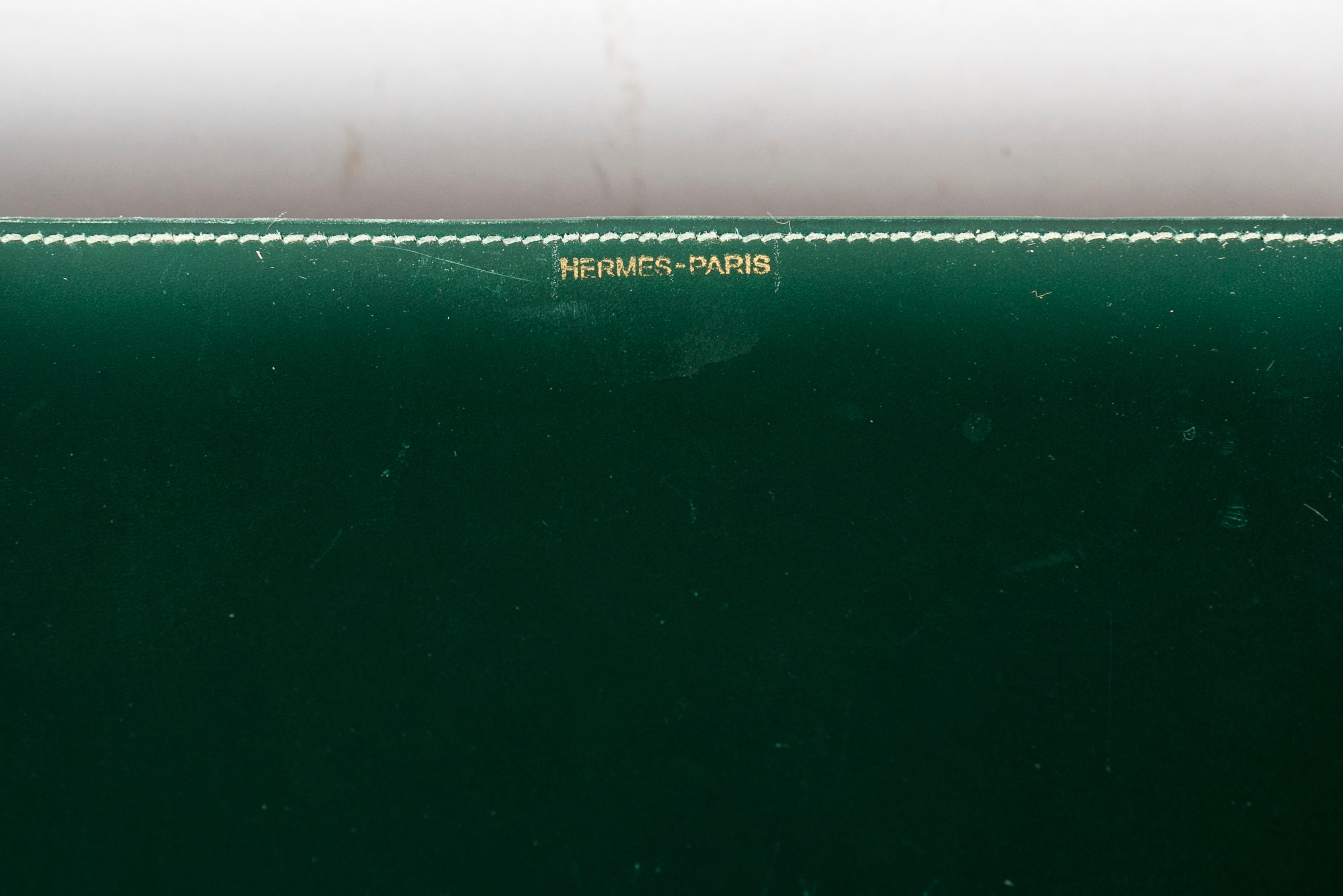 Fin du 20e siècle Boîte en cuir signée Hermès Paris, années 1970 en vente