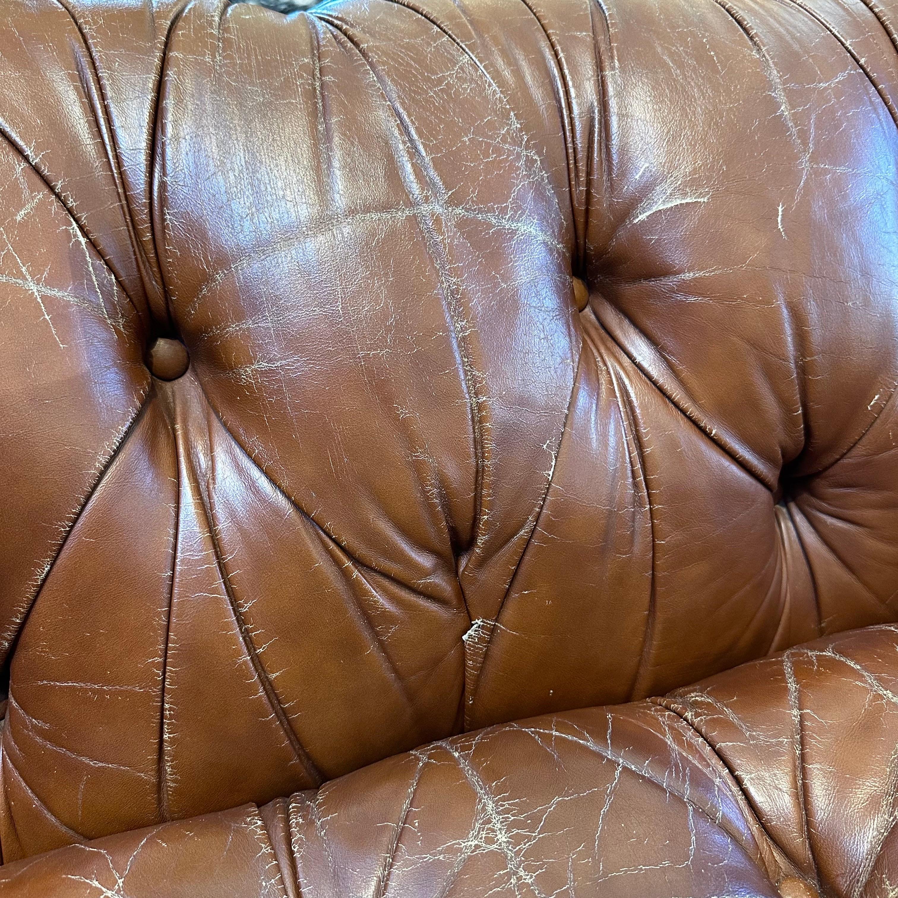 1970s Leather Chesterfield Sofa 4
