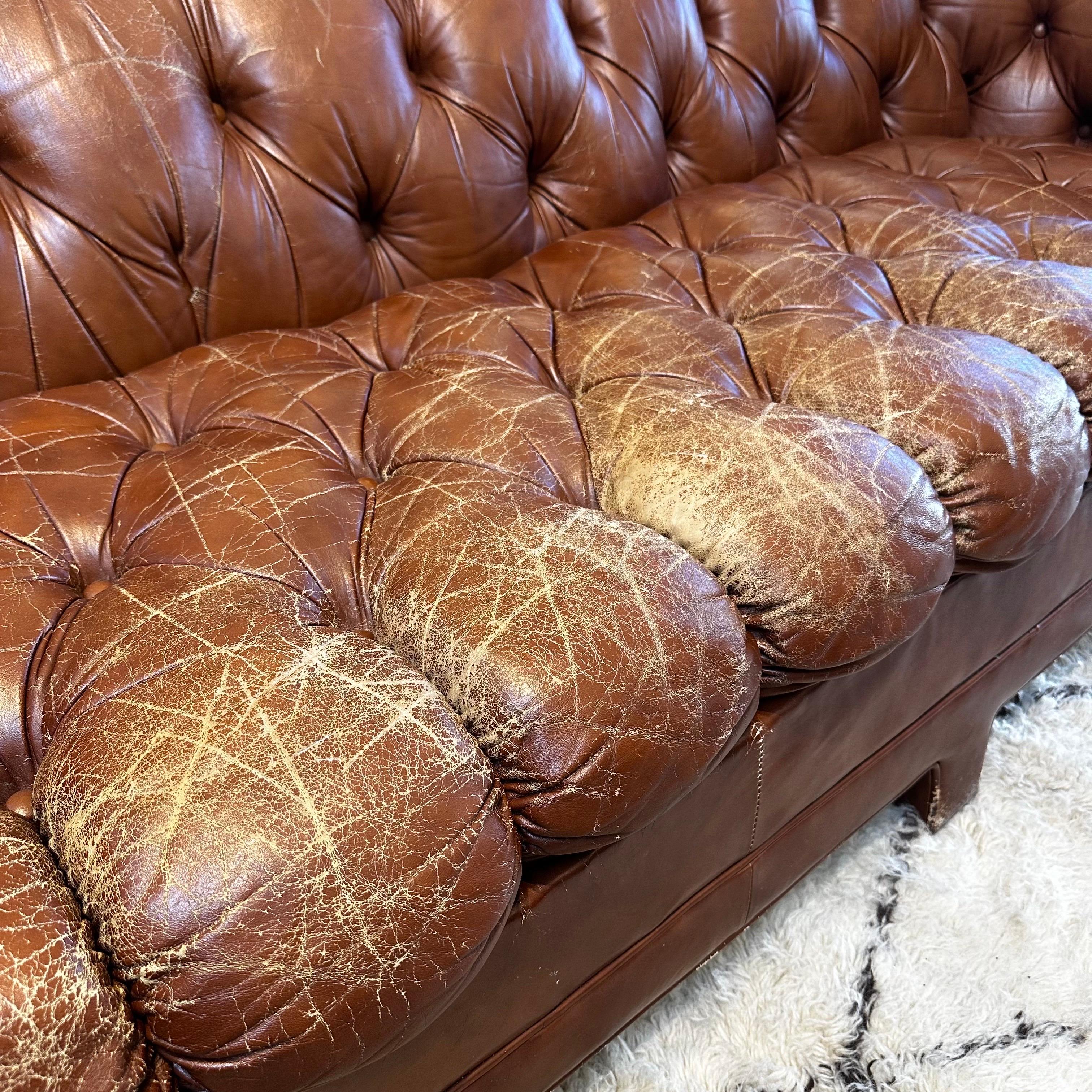 1970s Leather Chesterfield Sofa 5