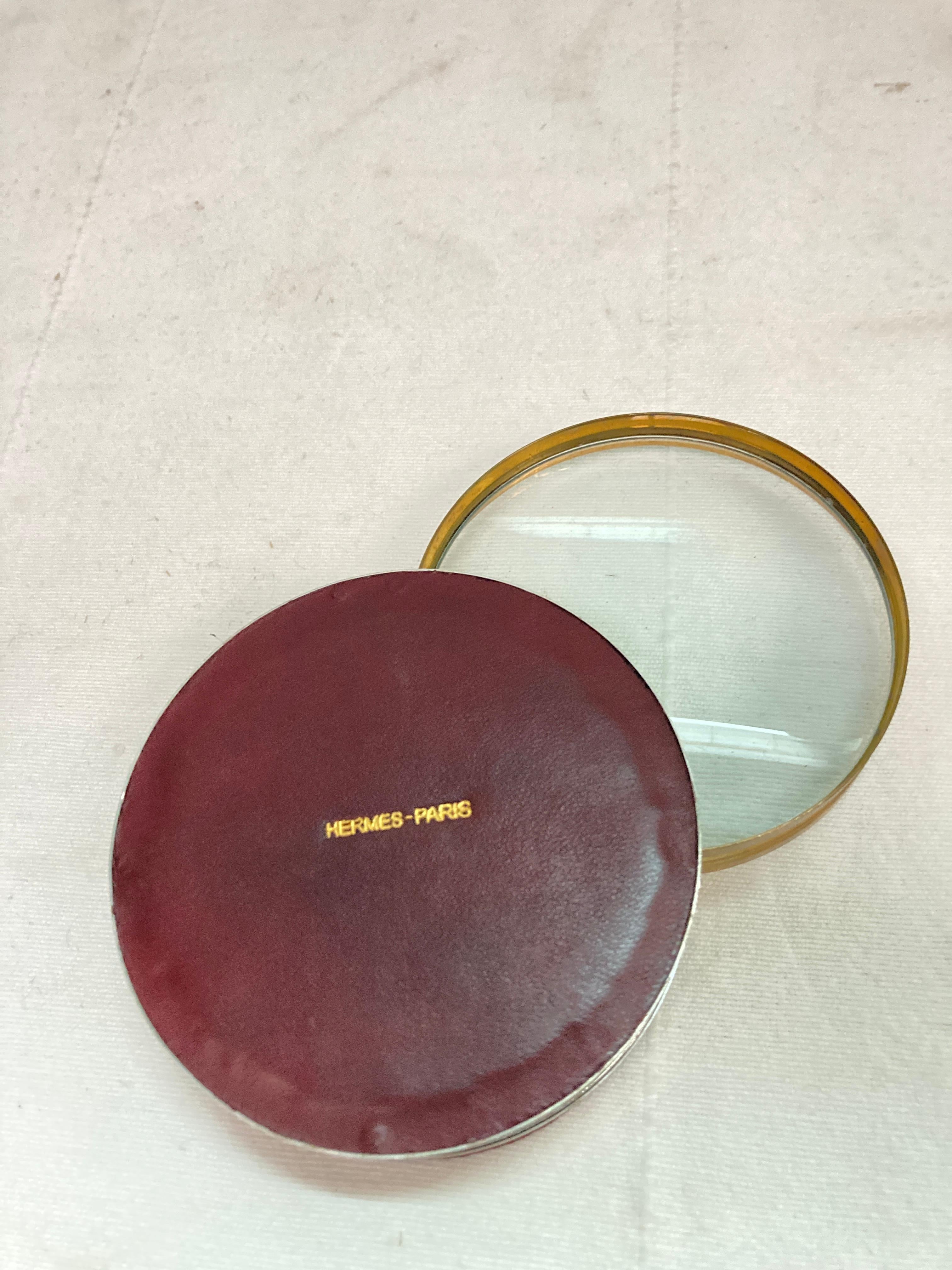 Late 20th Century 1970's Leather hand lens by Maison Hermès For Sale