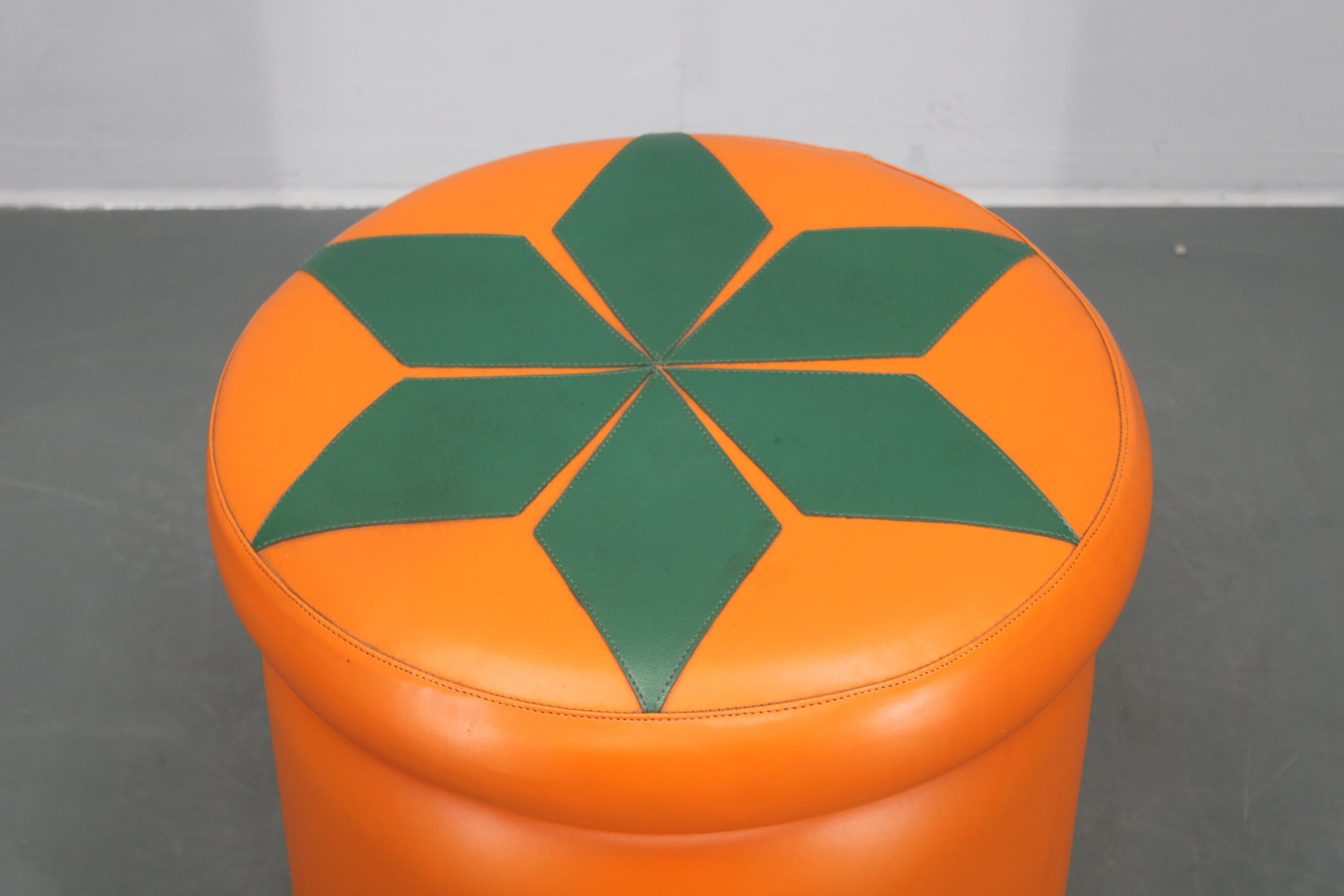 Mid-Century Modern 1970s Leather Pouf or Stool, Italy For Sale