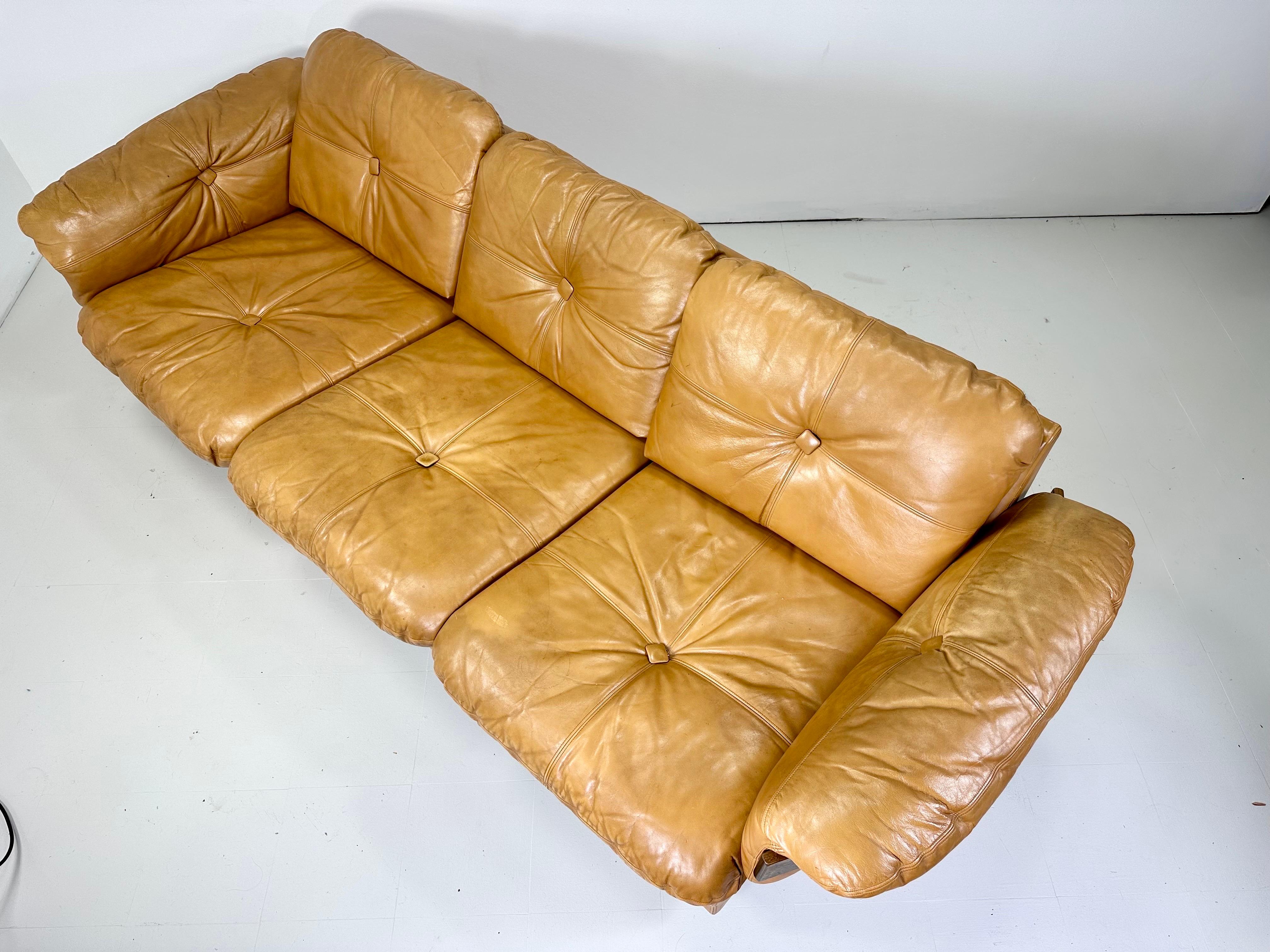 Mid-Century Modern 1970’s Leather Sofa For Sale