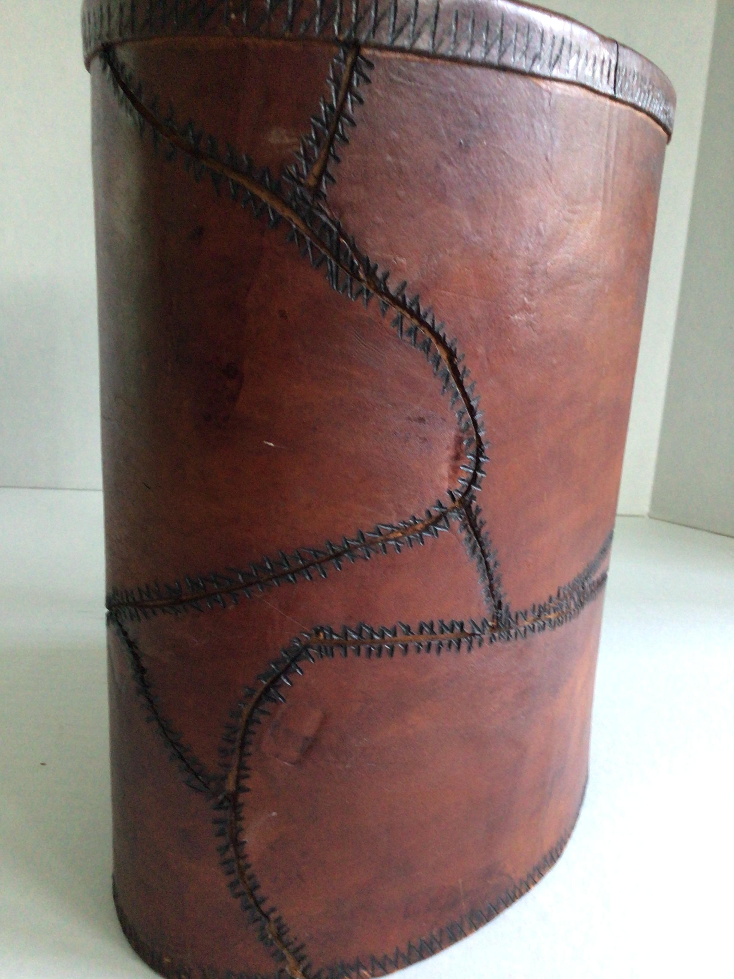 Cestino anni '70 in pelle Stitch by Stitch in vendita 1