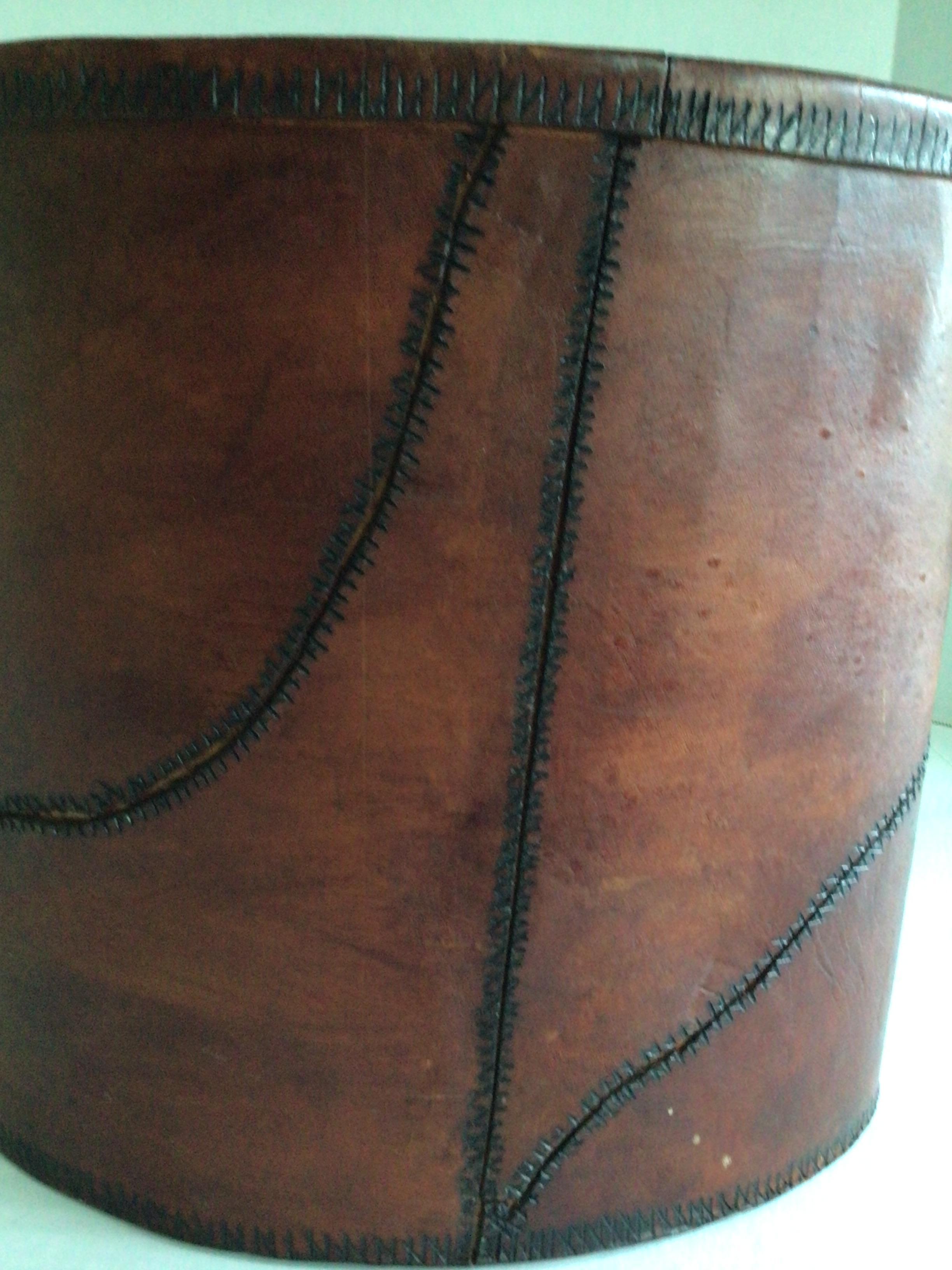 Cestino anni '70 in pelle Stitch by Stitch in vendita 2