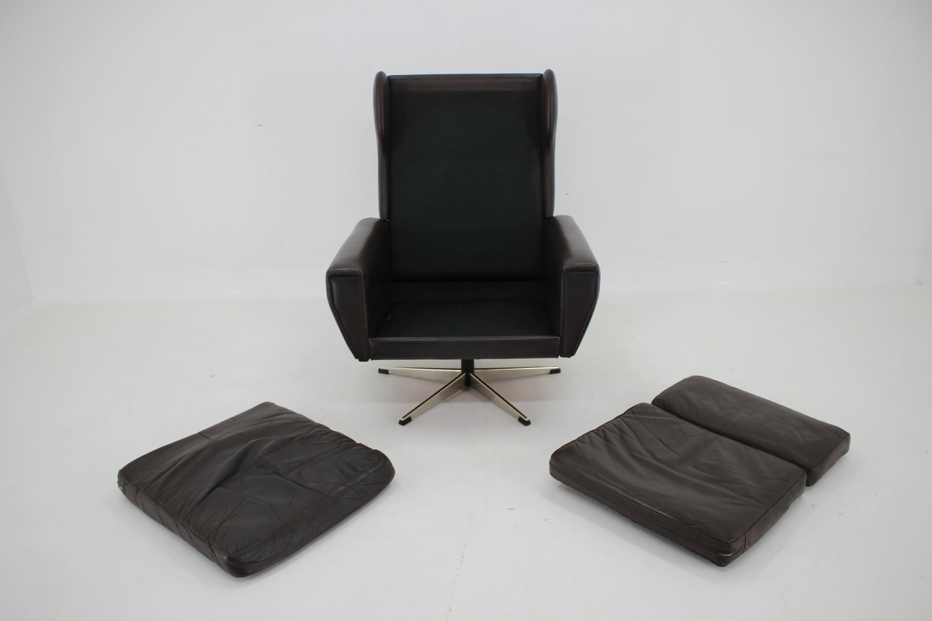 1970s Leather Swivel Armchair, Denmark 9