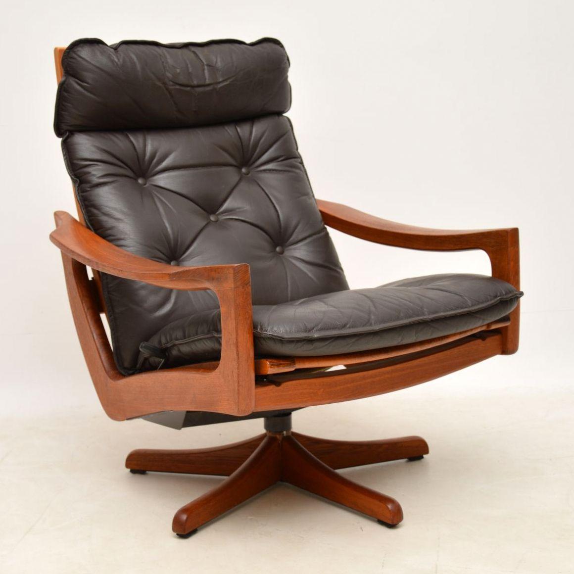 1970s Leather and Teak Reclining Armchair and Stool by Lied Mobler 4